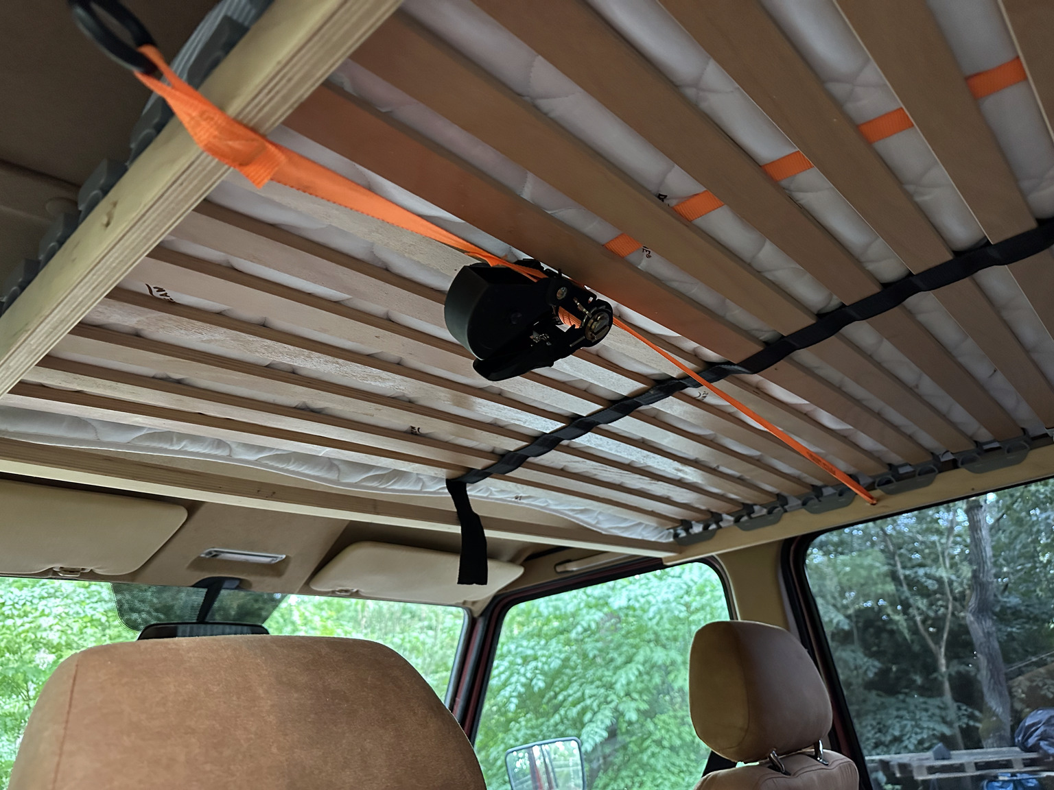 Innenraumfoto von 1986 Mercedes 280 GE (9)