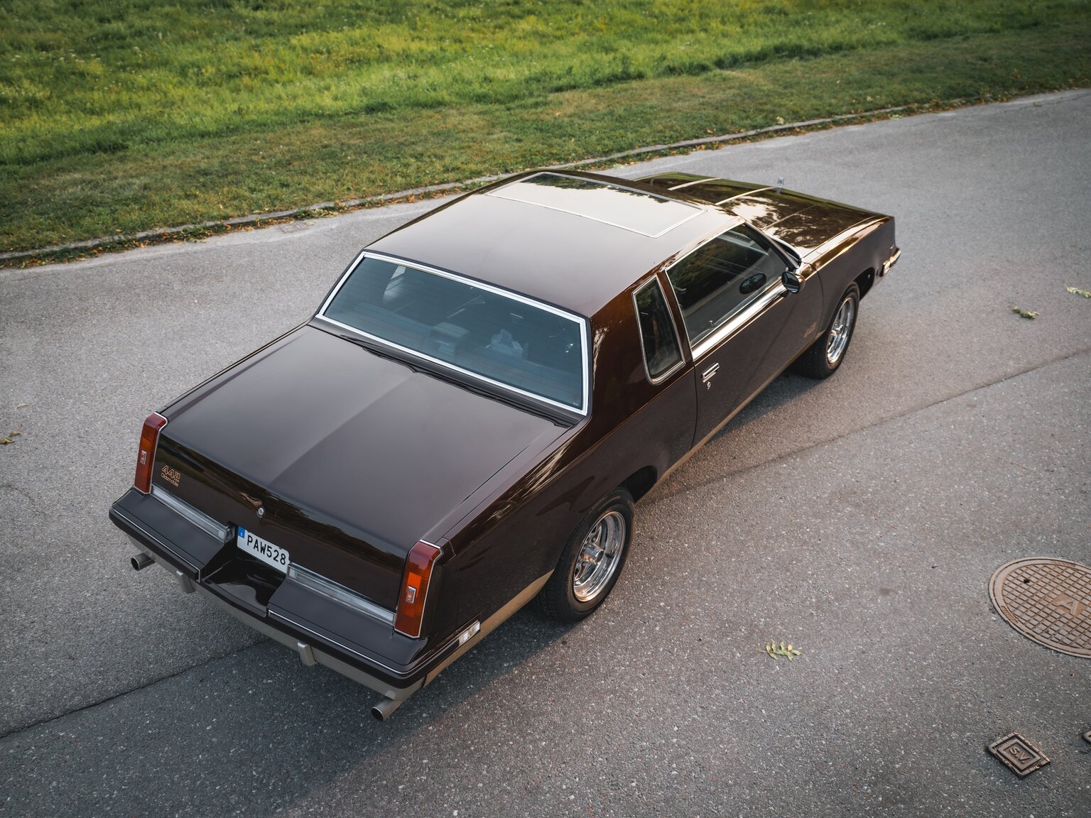 Exteriörbild på 1986 Oldsmobile Cutlass 442