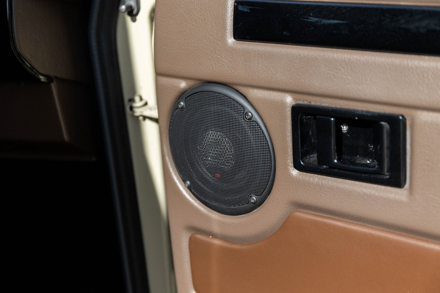 Innenraumfoto von 1991 Range Rover Restomod