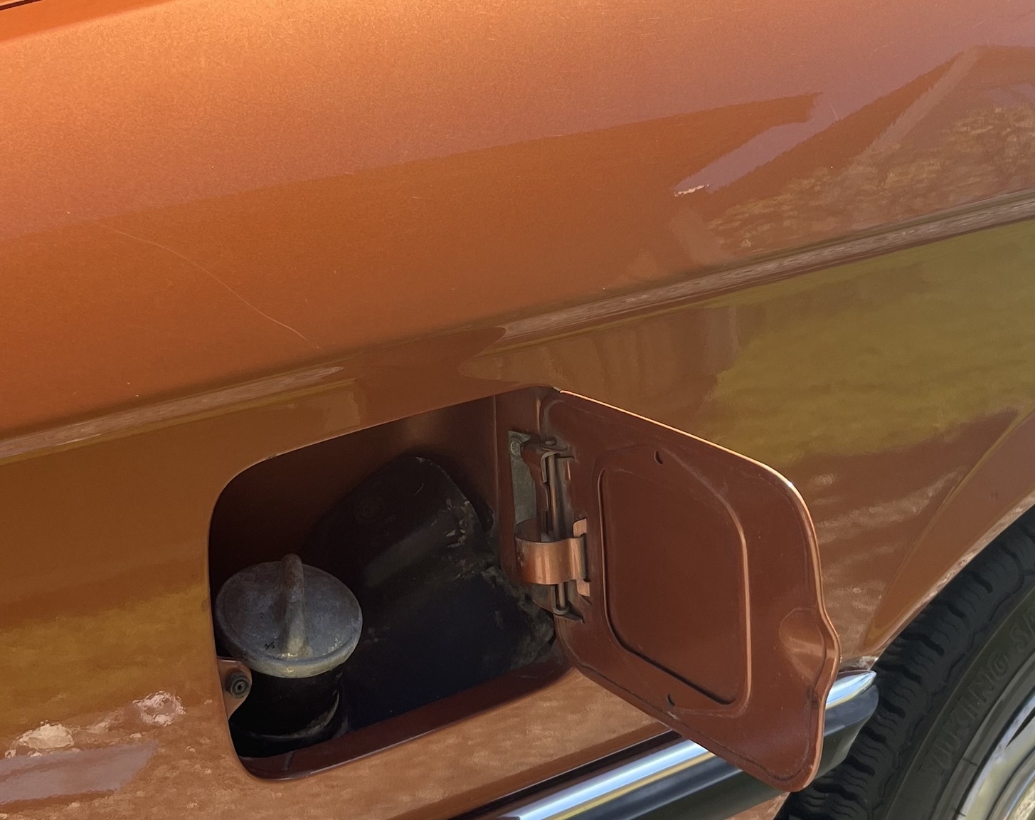 Exteriörbild på 1977 BMW 518 (13)