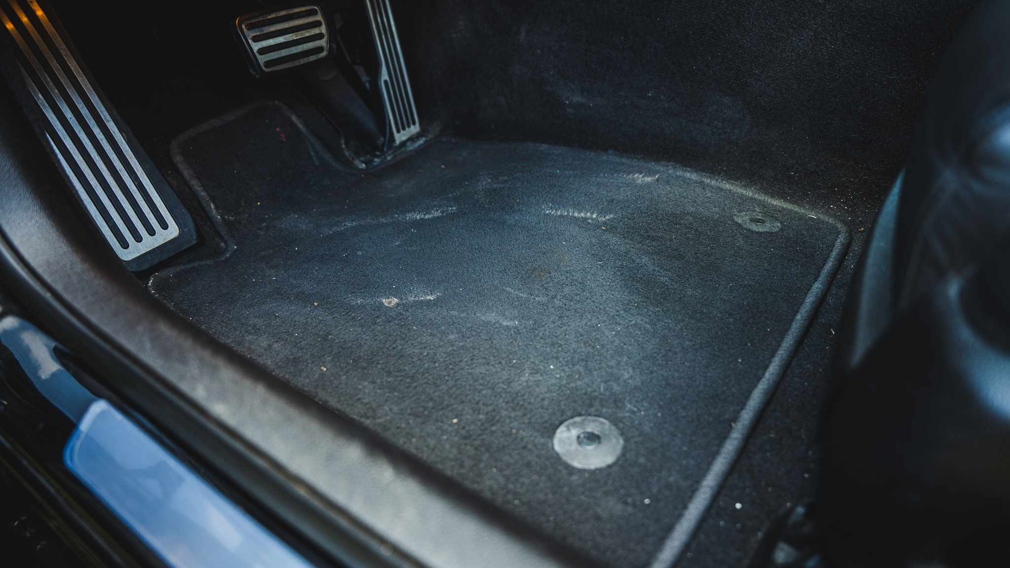 Interior image of 2016 Cadillac ATS-V (42)