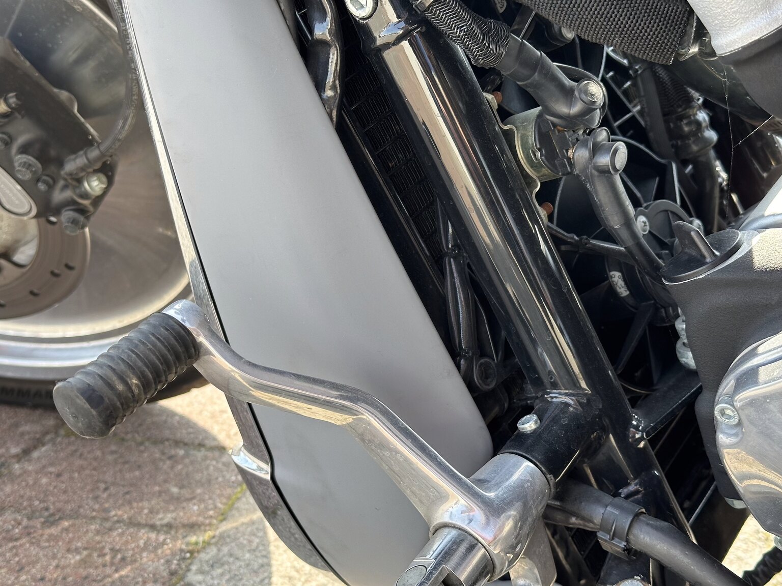 Image of 2004 Harley-Davidson V-Rod mechanics