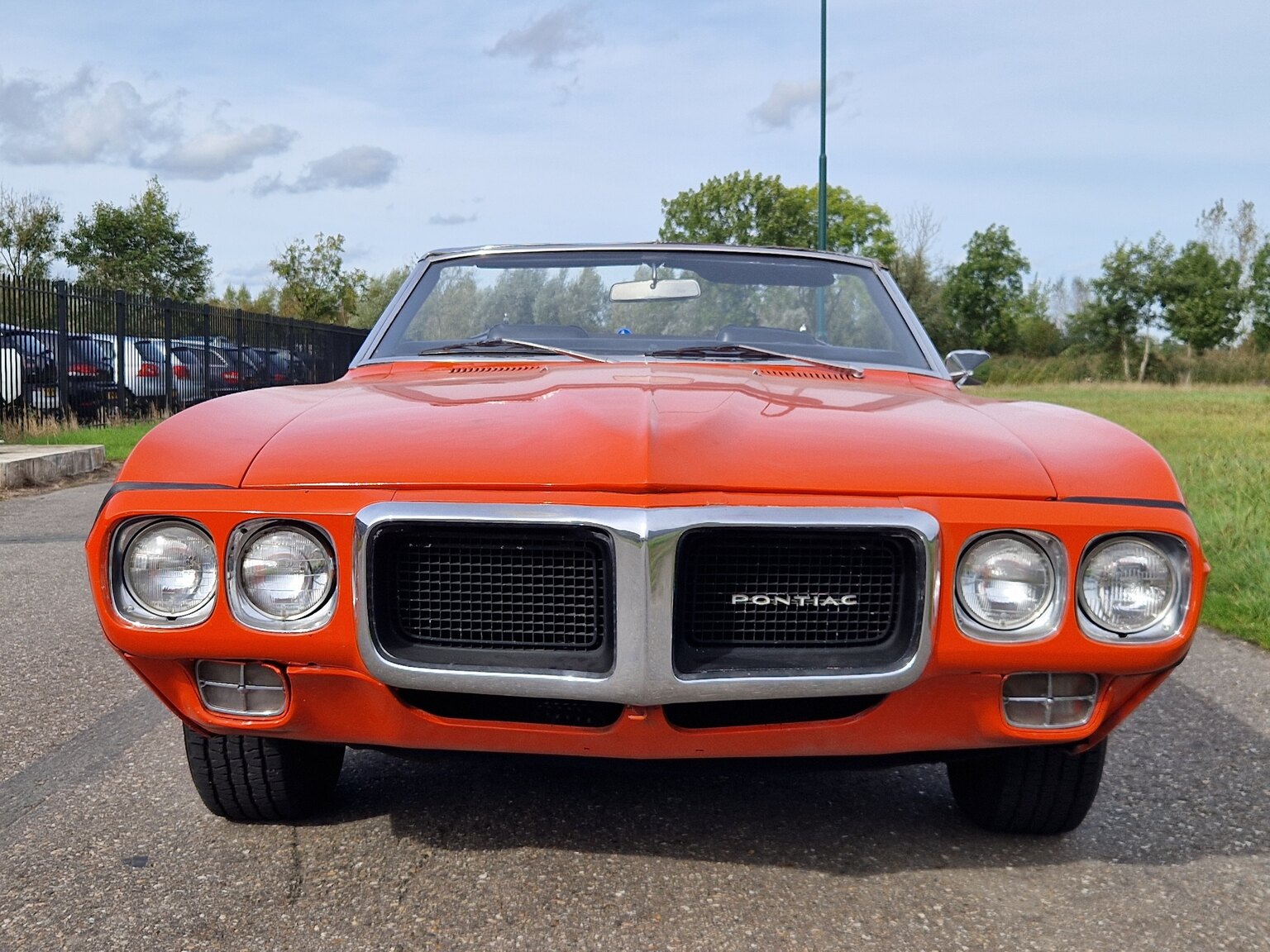 Exteriörbild på 1969 Pontiac Firebird