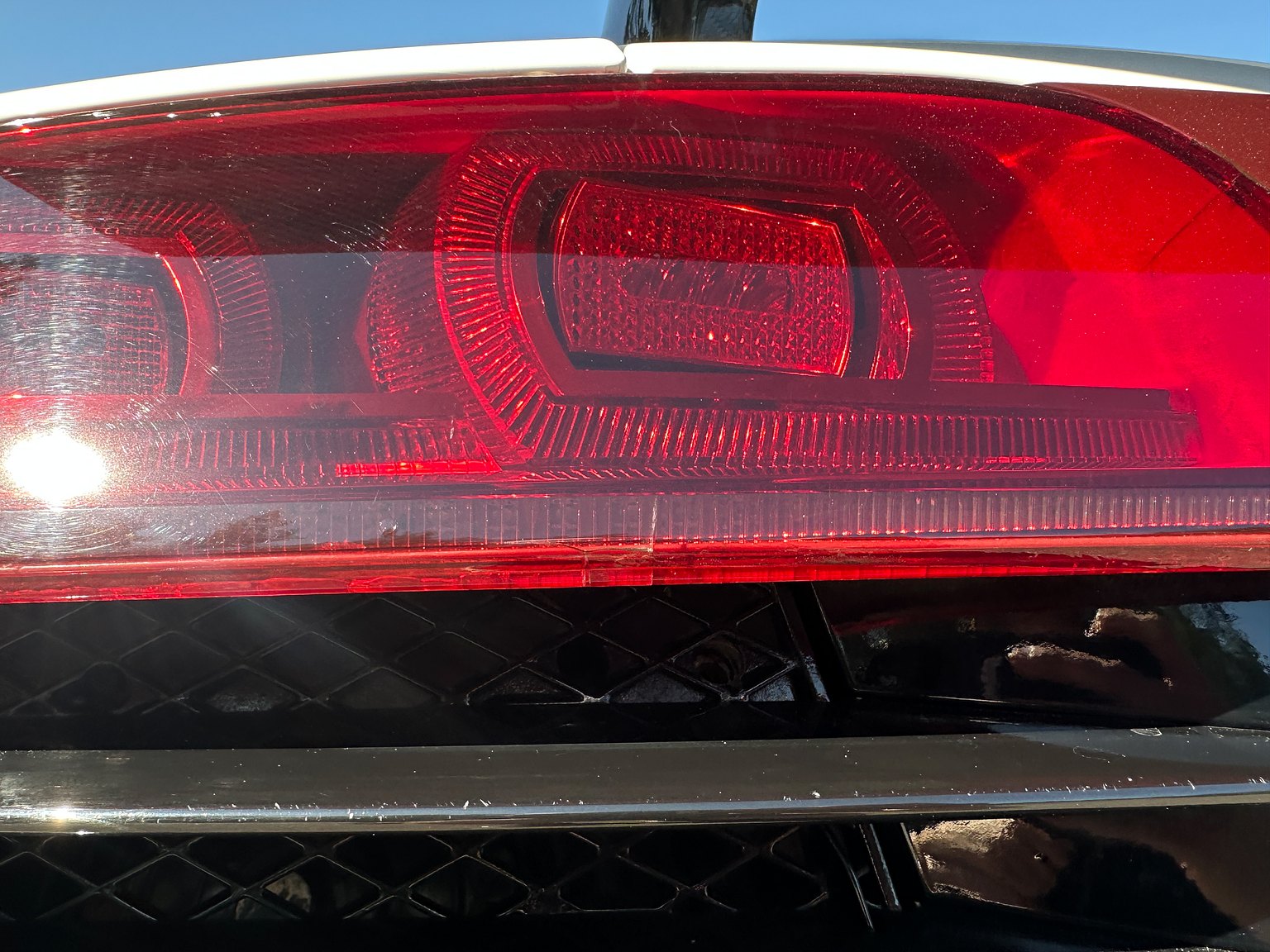 Exterior image of 2008 Audi R8 4.2 V8 Turbo Manuell