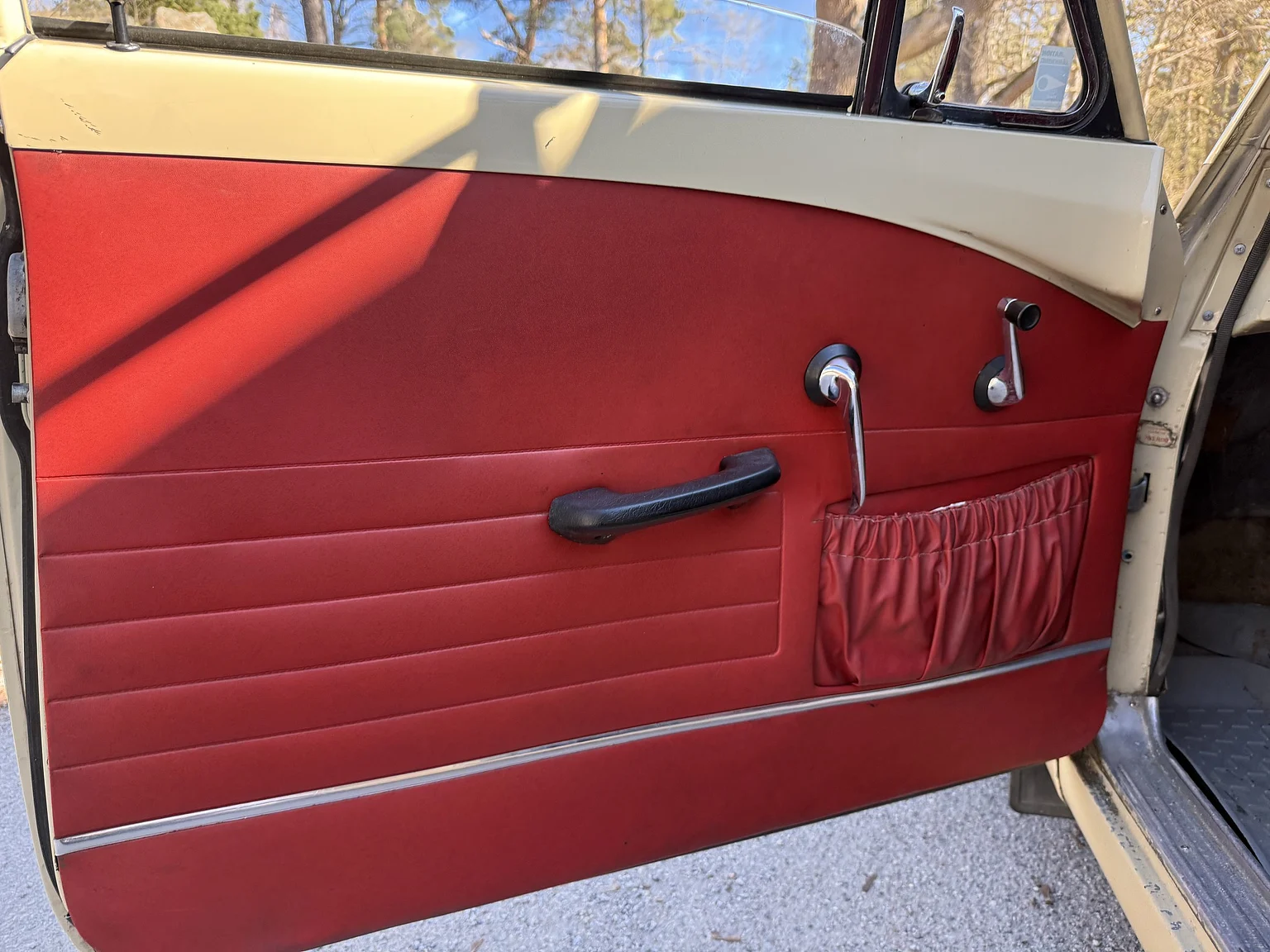 Interior image of 1964 Volvo Amazon (4)