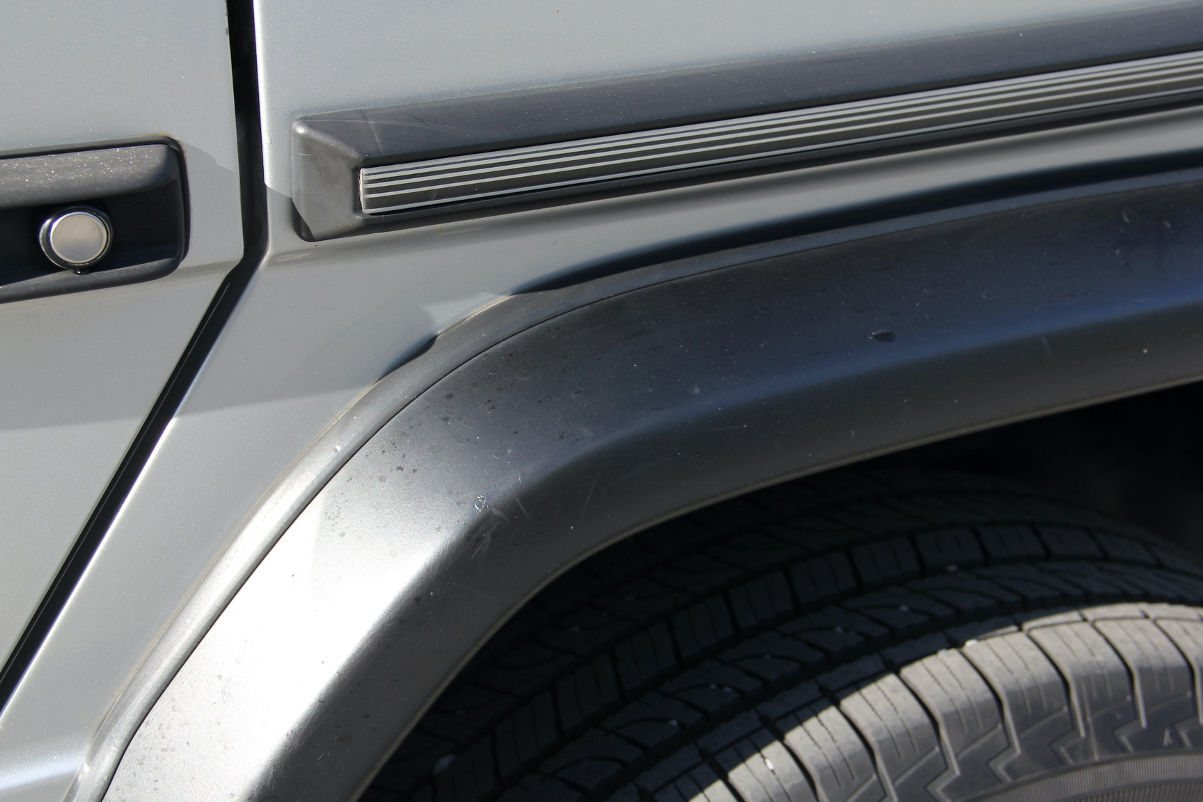 Exteriörbild på 2002 Mercedes-Benz G 500 (36)