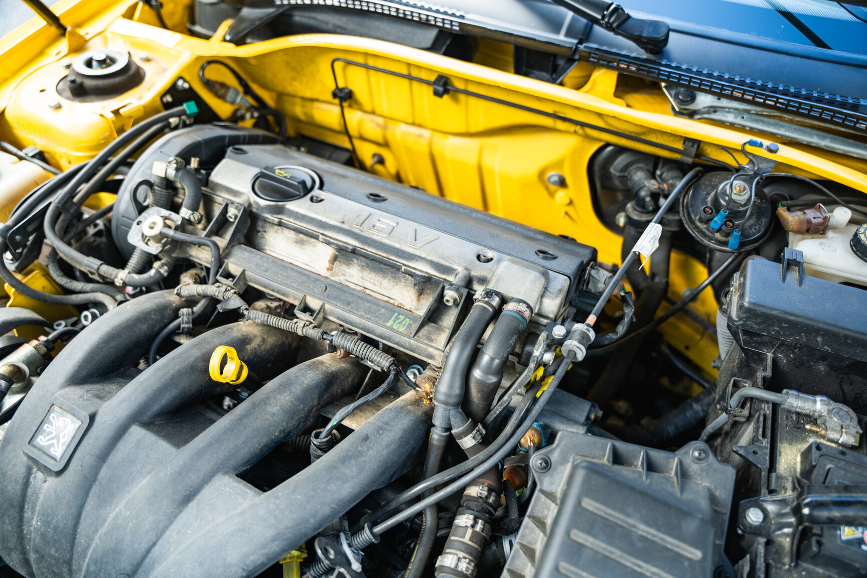 Image of 1997 Peugeot 306 Cabriolet (12) mechanics