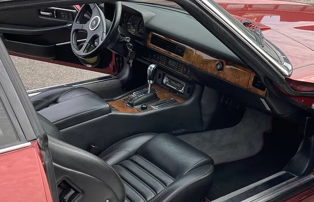 1992 Jaguar XJR-S 6.0 – Interior