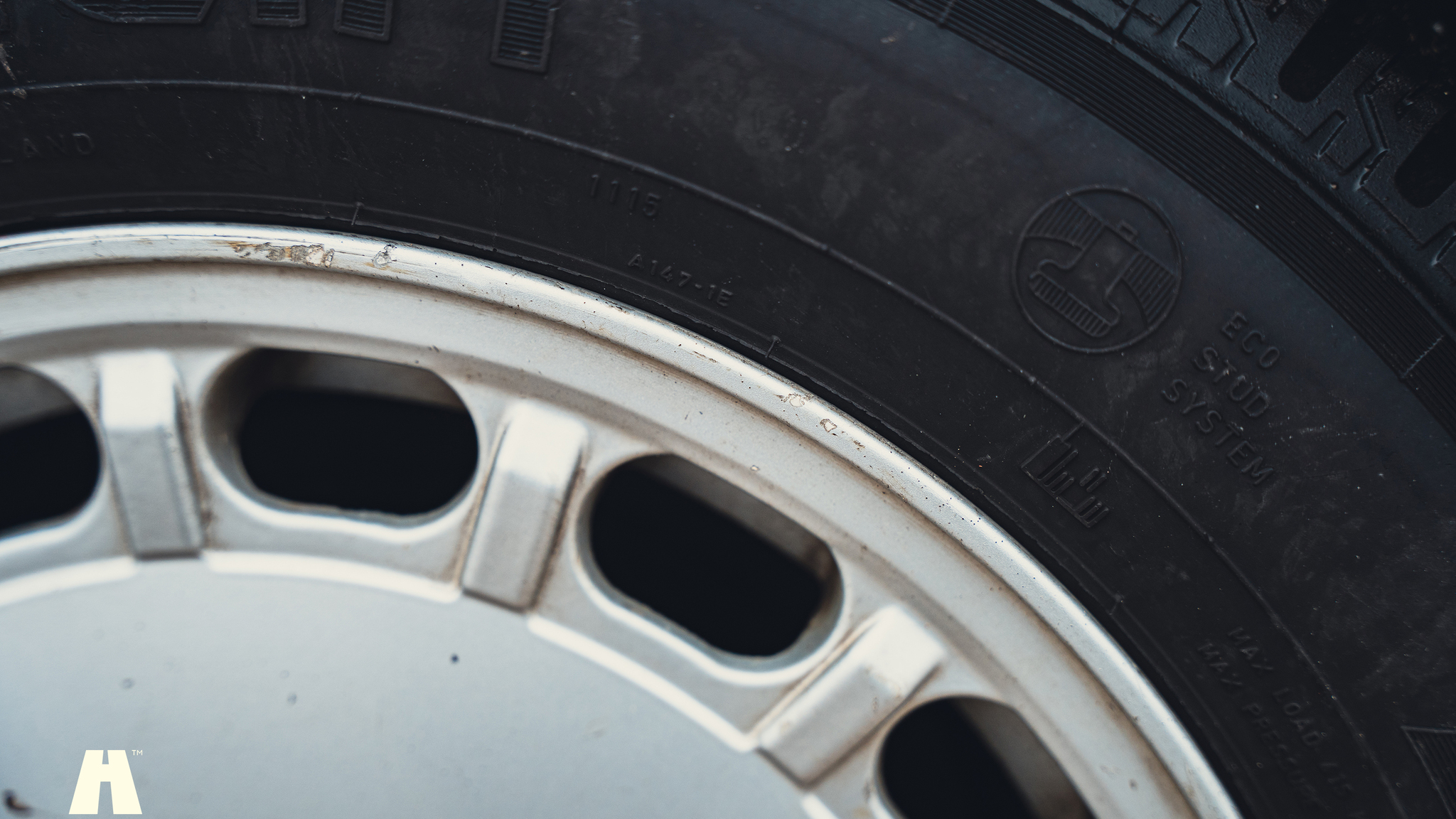 Exteriörbild på 1990 Mercedes 300 CE-24