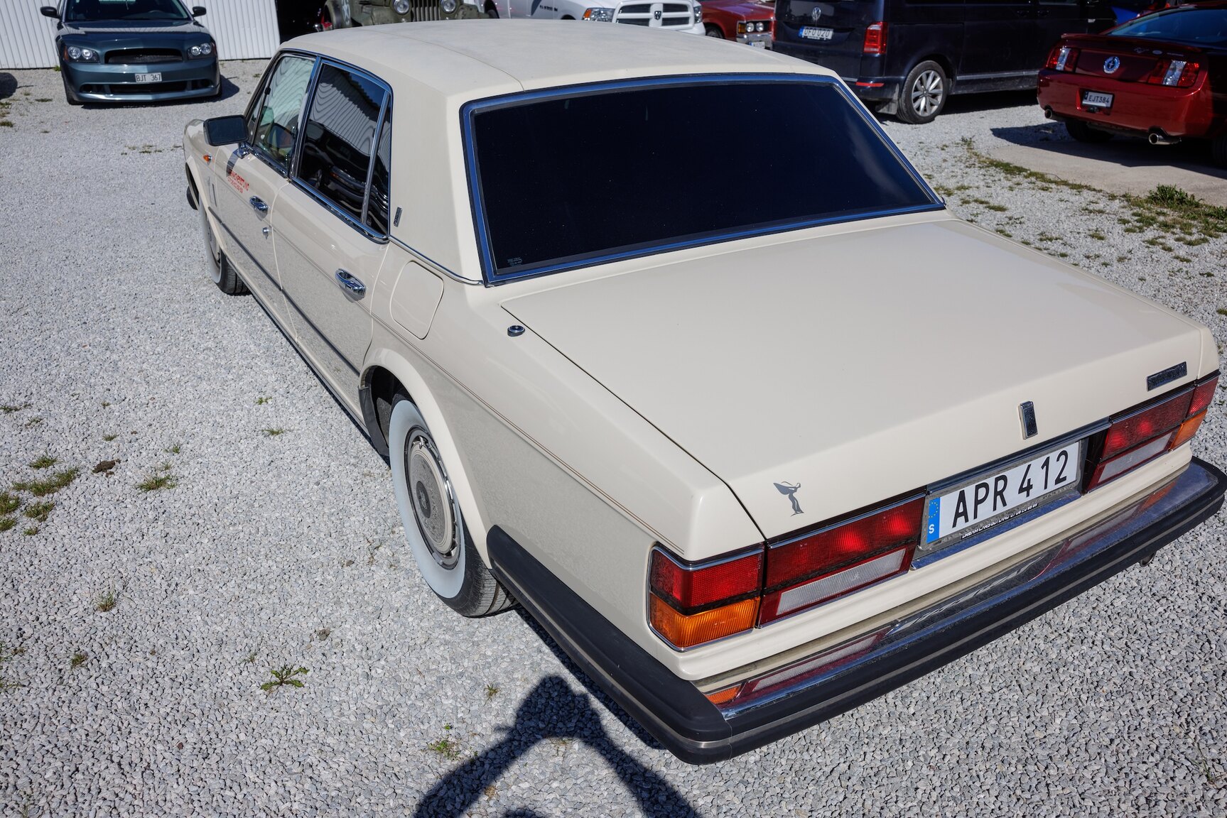 Exterior image of 1991 Rolls Royce Silver Spur LWB