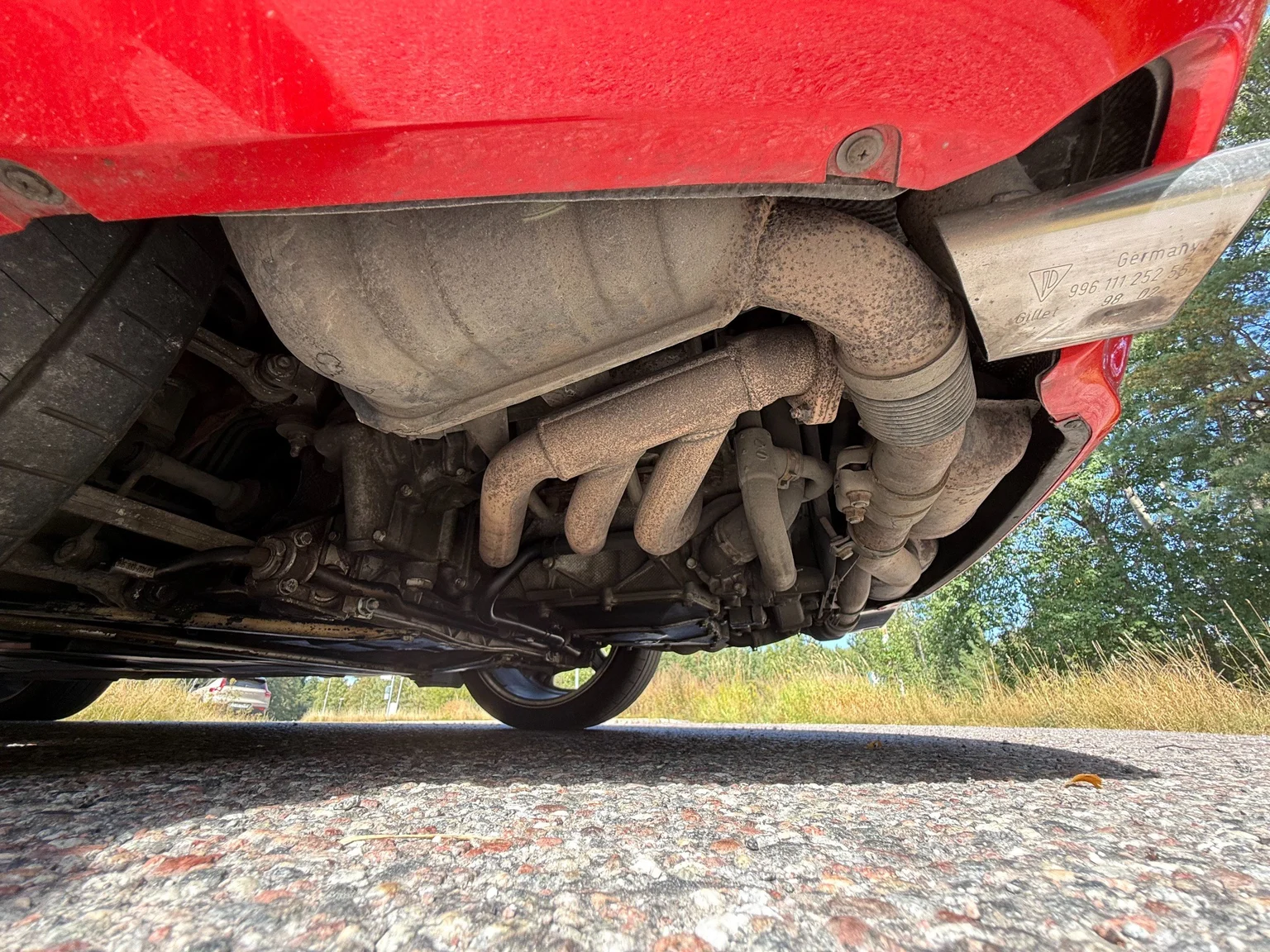 Image of 1998 Porsche 911 Carrera (14) mechanics