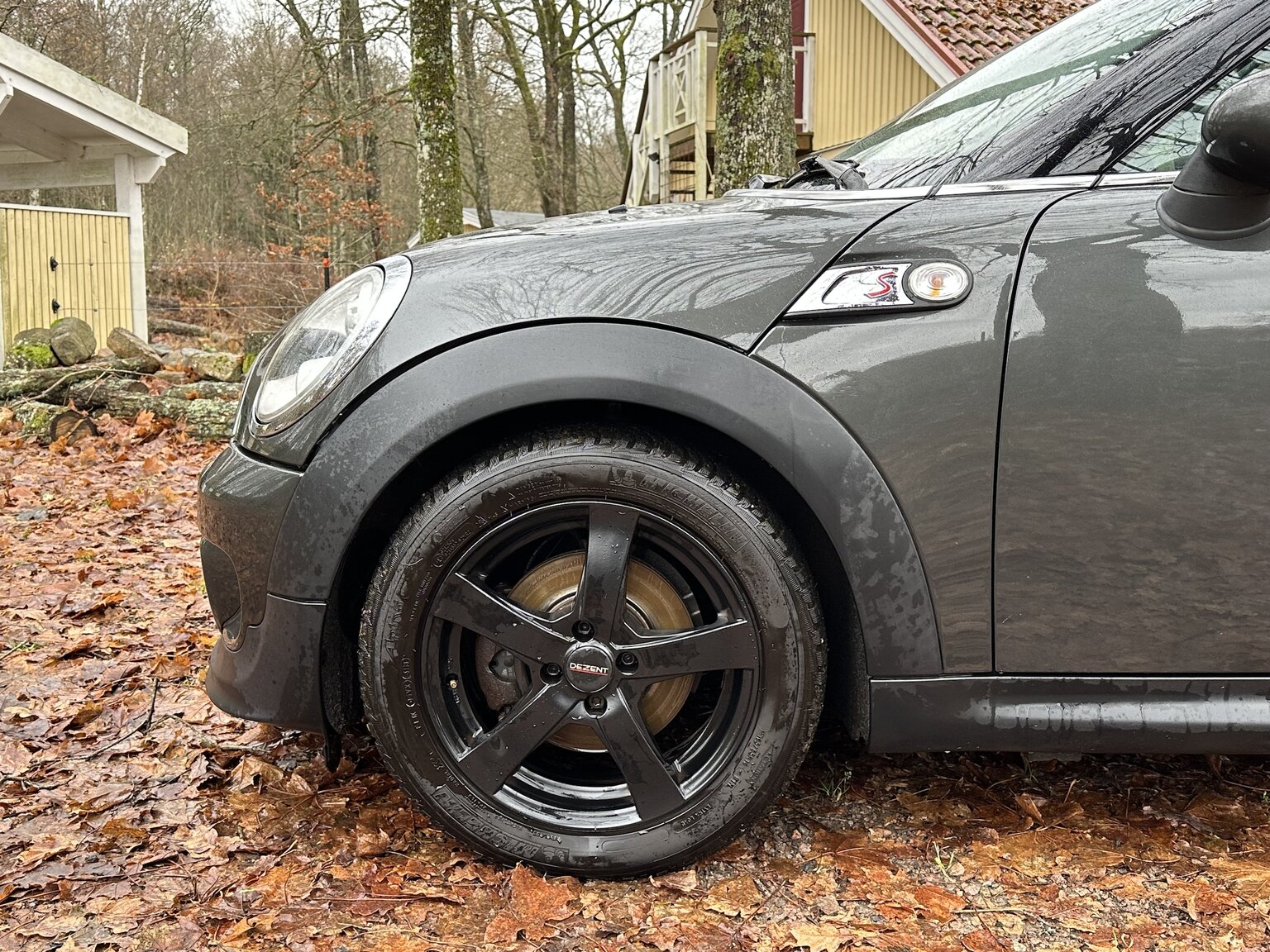 Exterior image of 2012 Mini Cooper SD Roadster