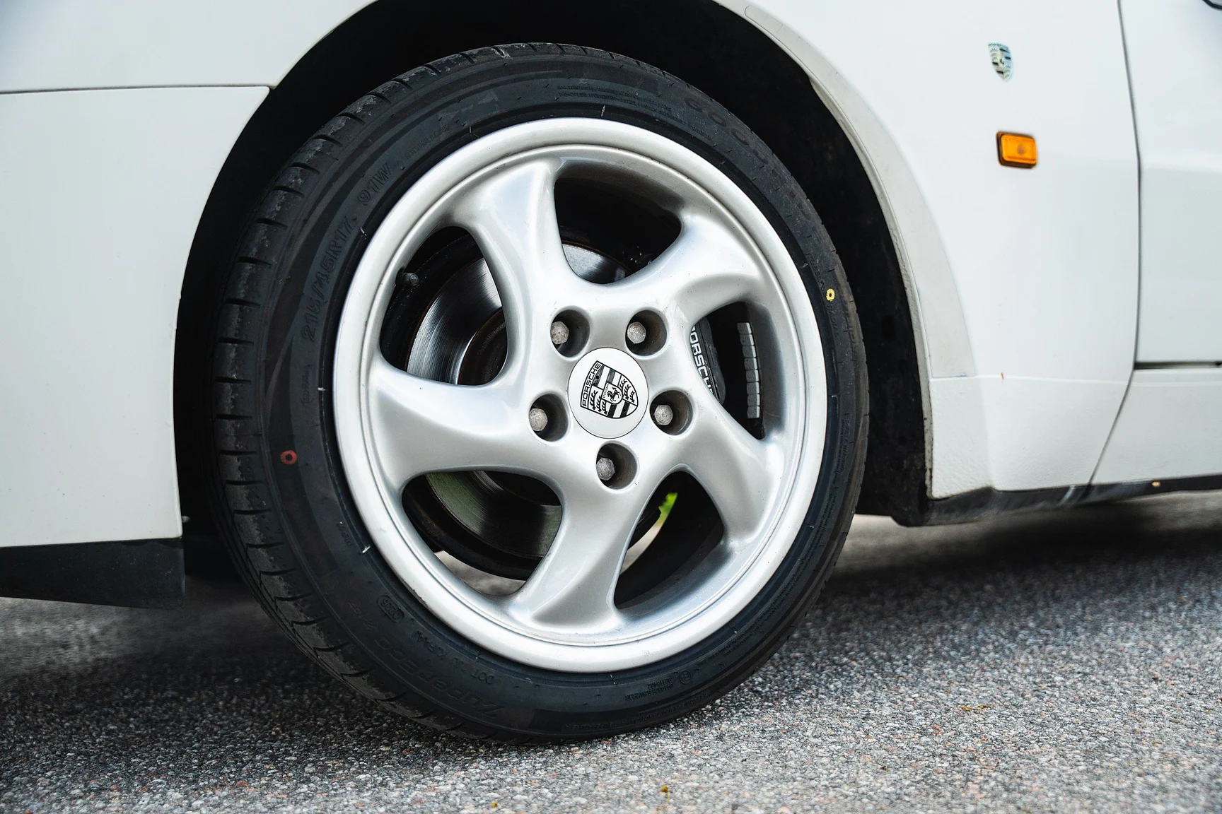 Exterior image of 1990 Porsche 944 S2 Cabriolet  (48)