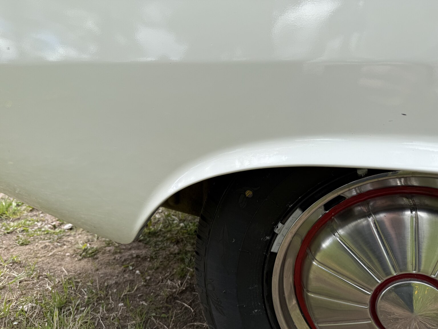 Exterior image of 1967 Rover 2000 TC 2.0 OHC
