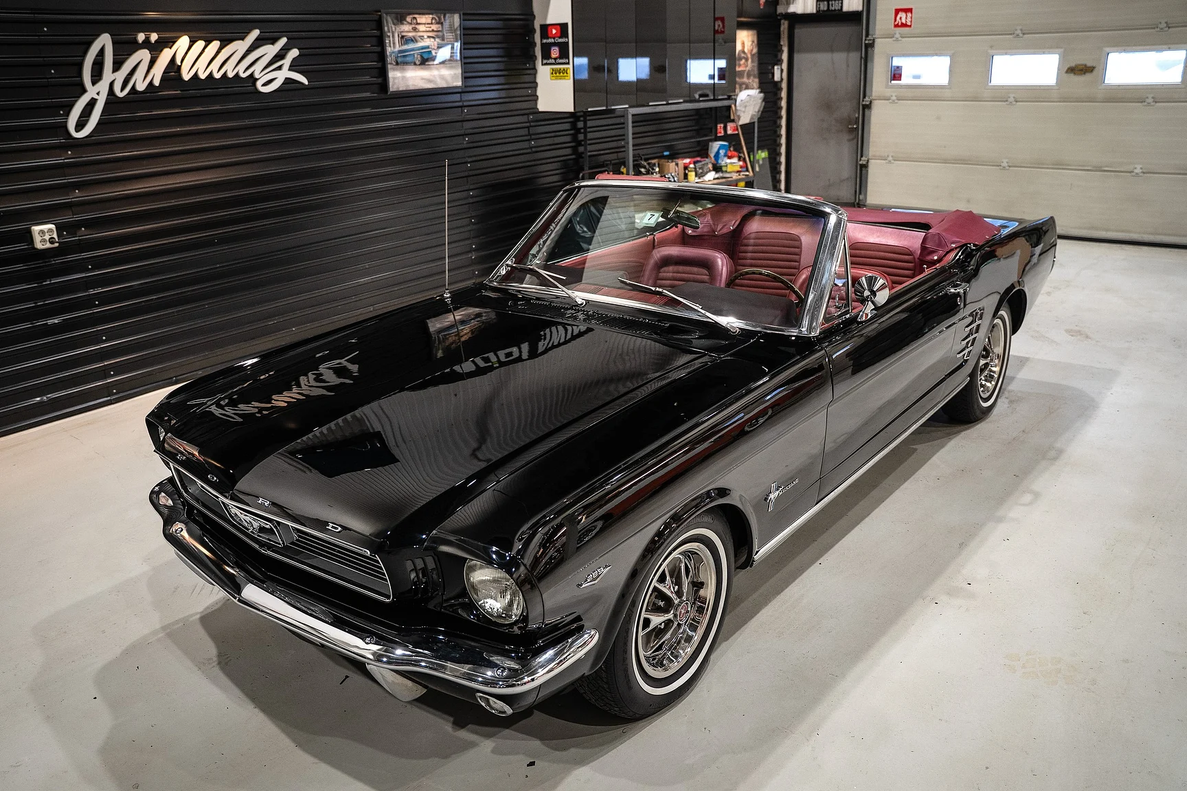 Exterior image of 1966 Ford Mustang Convertible (13)