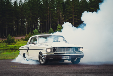 1964 Ford Fairlane 500 Sport Coupé FCM331