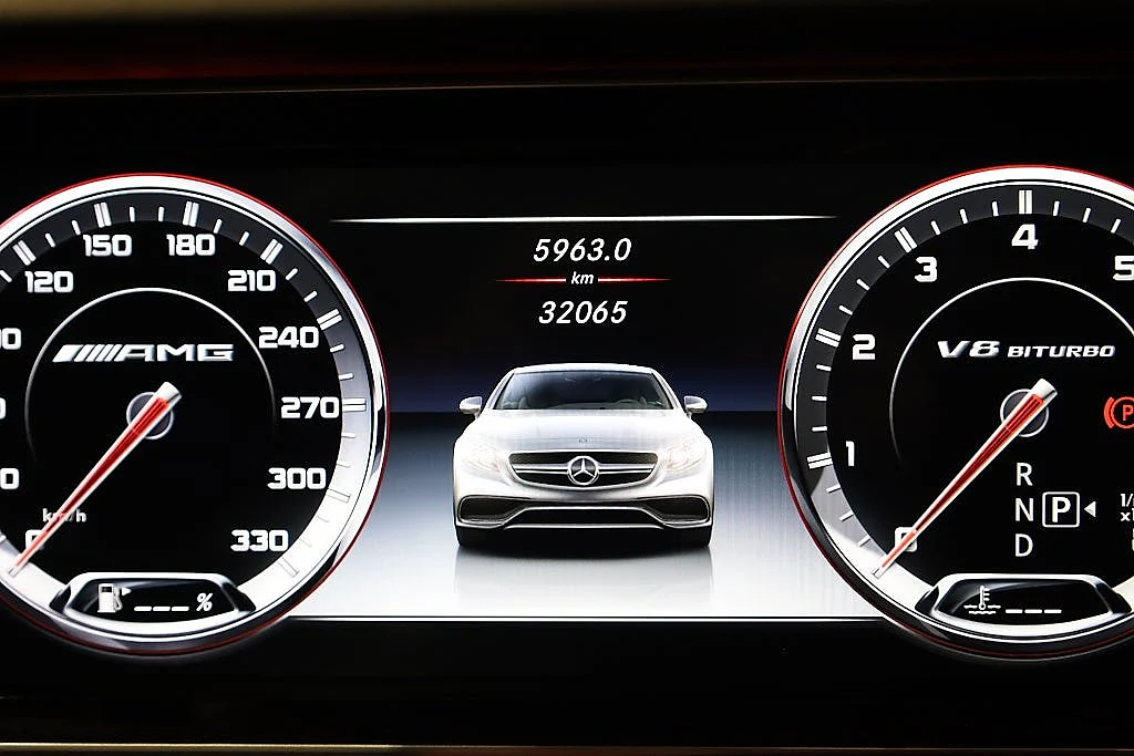 Bild von 2015 Mercedes-Benz S (17)