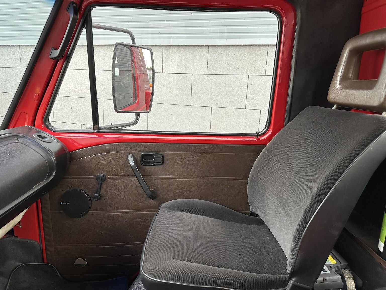 Innenraumfoto von 1983 Volkswagen LT46 bärgare (12)