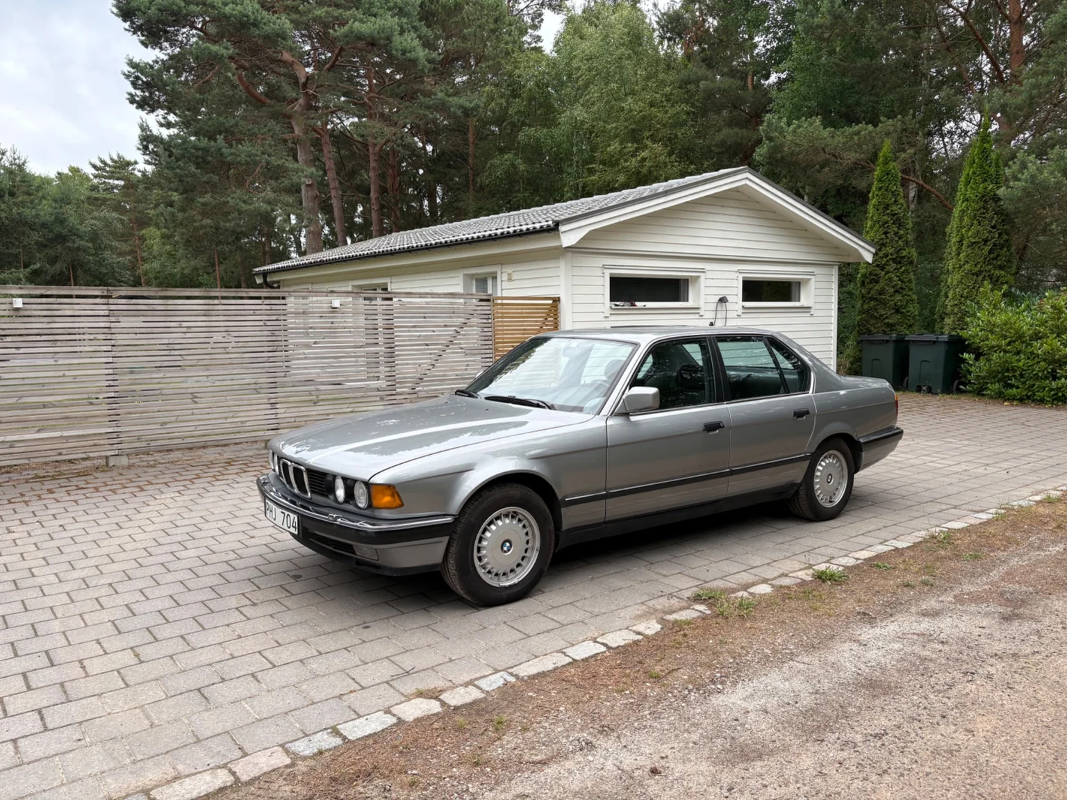 Aussenfoto 1988 BMW 730iA (11)