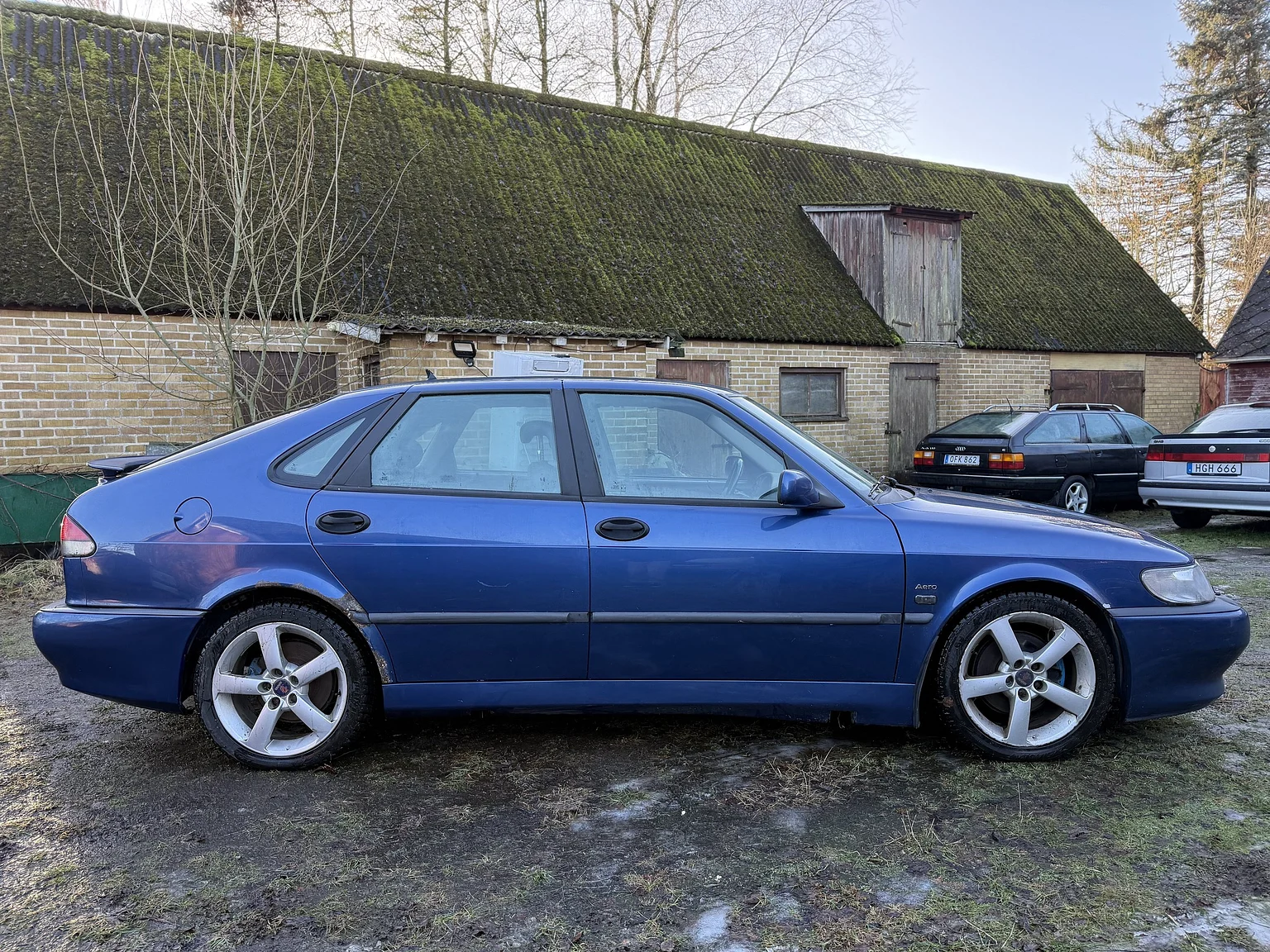 Exteriörbild på 2001 SAAB 9-3 Aero (10)