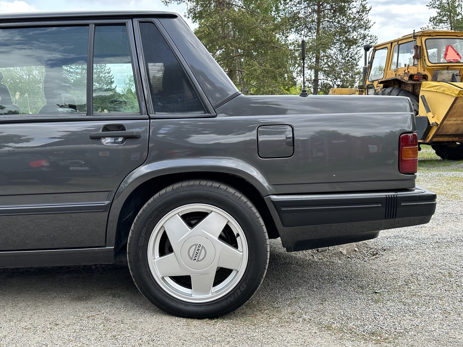 Aussenfoto 1990 Volvo 740 Turbo 16s