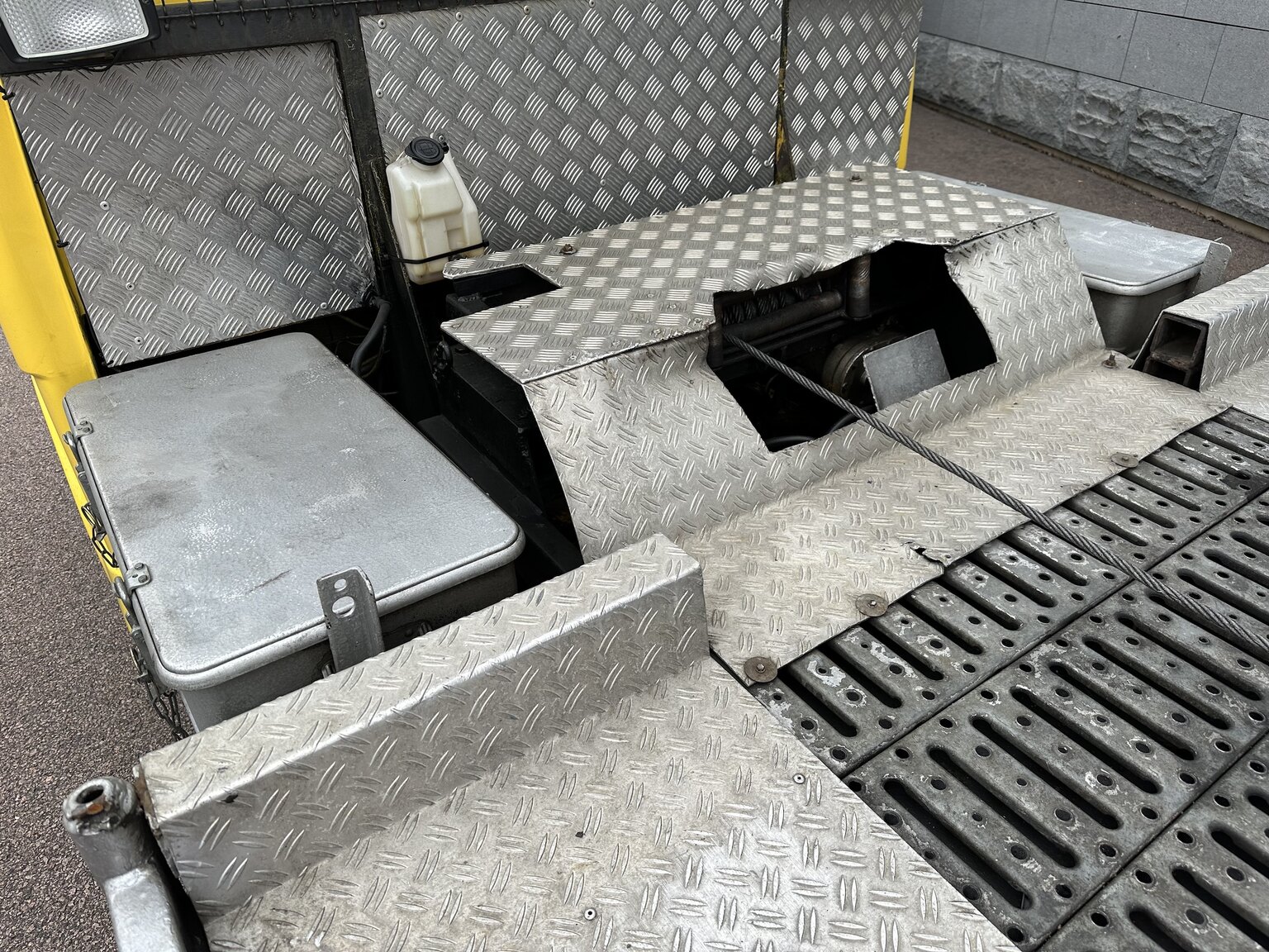 Aussenfoto 1981 Volkswagen LT45 biltransport (19)