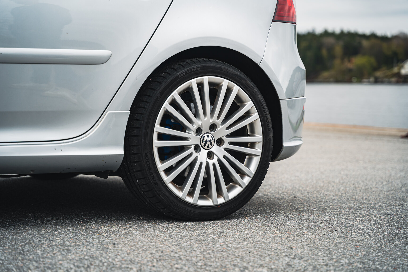 Aussenfoto 2007 Volkswagen Golf R32 (20)