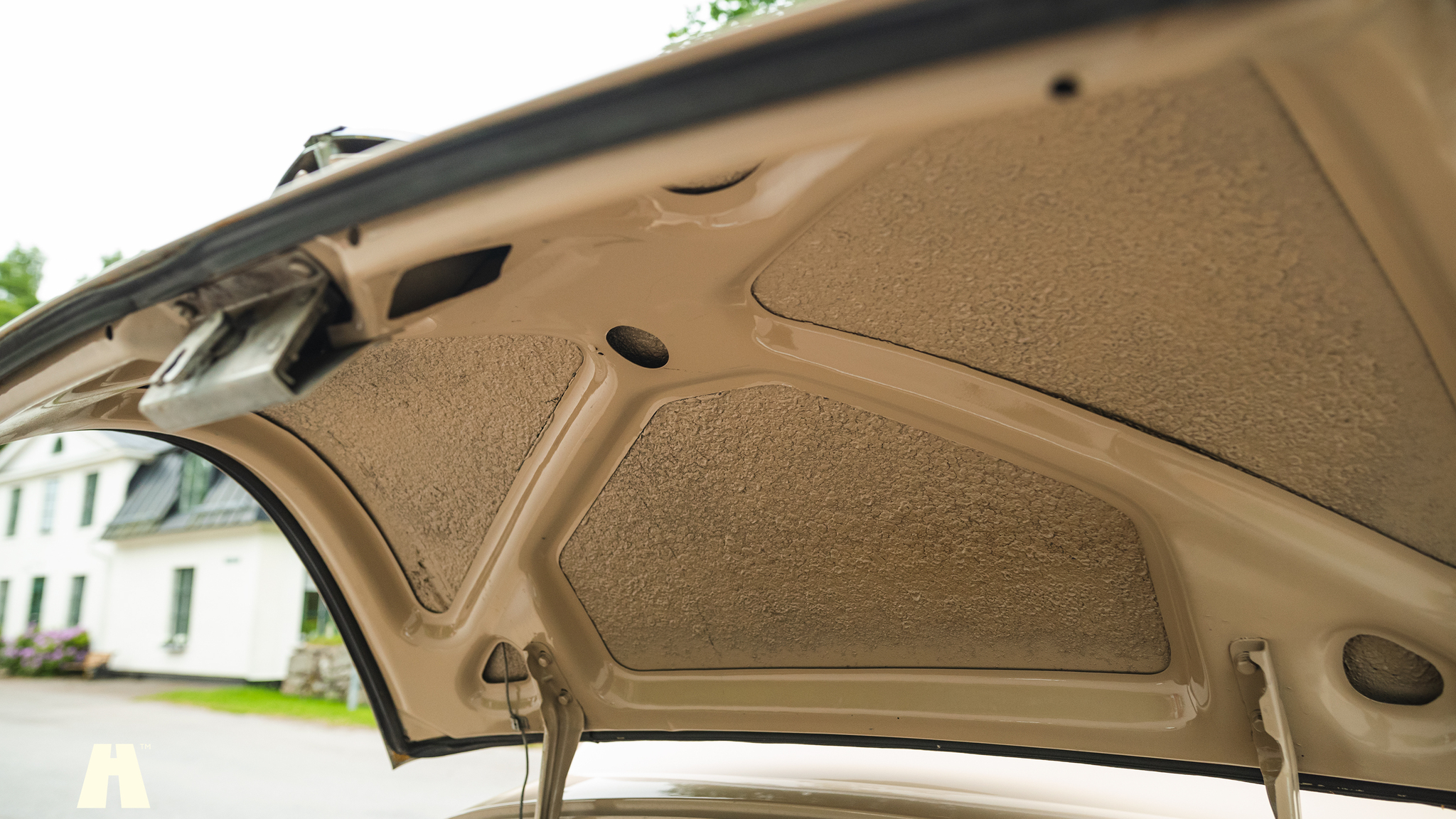 Innenraumfoto von 1950 Mercury Eight Sport Sedan