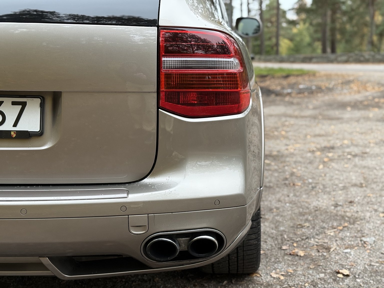 Exteriörbild på 2008 Porsche Cayenne GTS 6-växlad Manuell