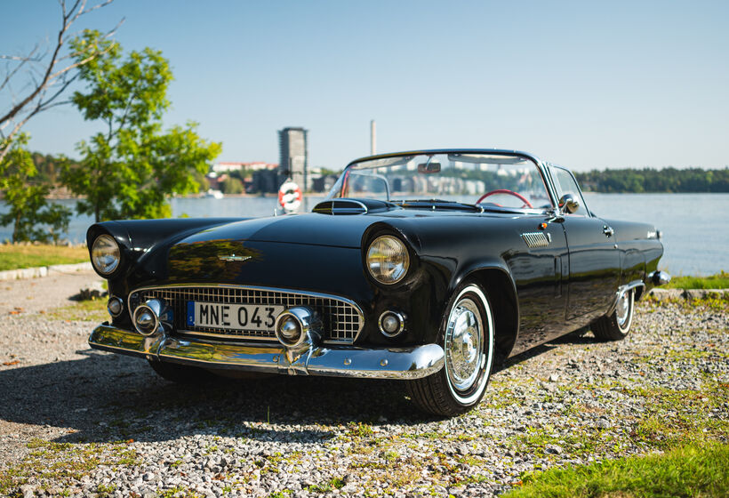 1956 Ford Thunderbird