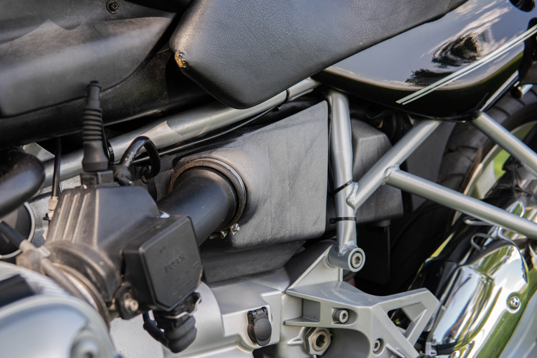 Image of 1998 BMW R1100R (28) mechanics