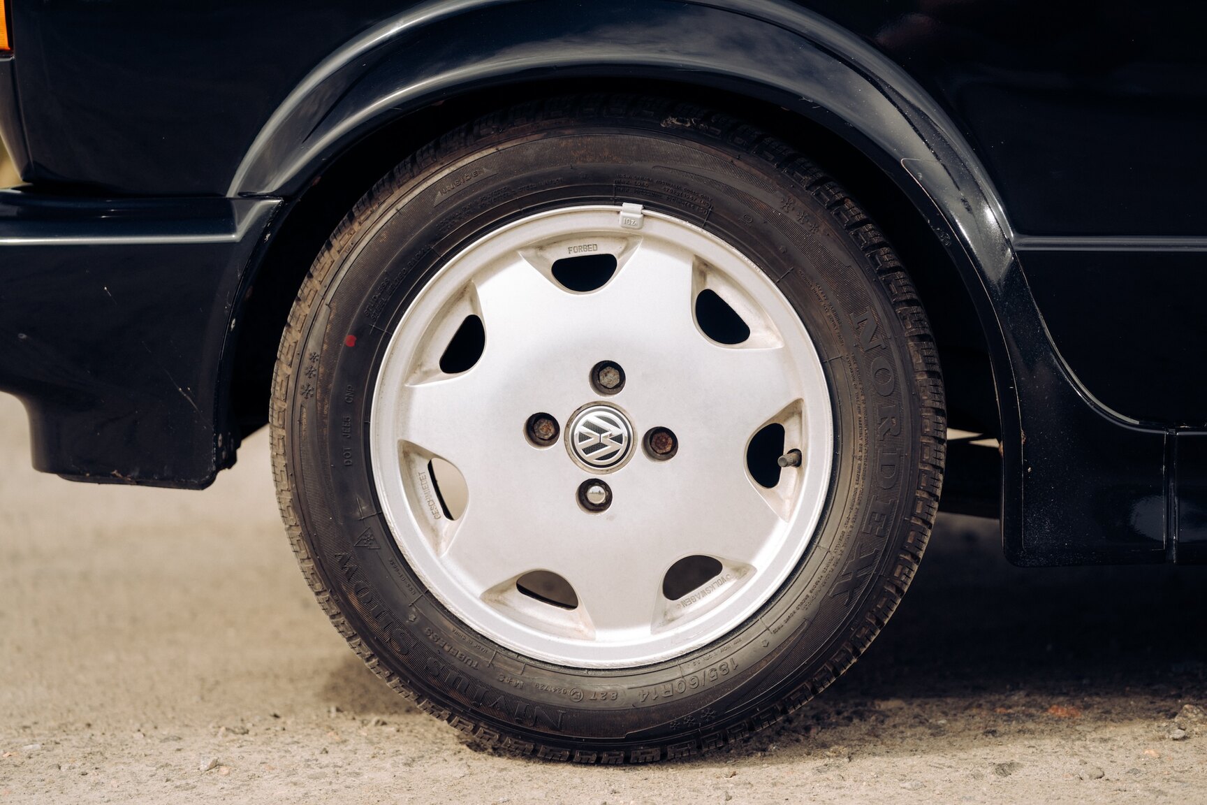 Exterior image of 1991 VW Golf Cabriolet "Etienne Aigner Edition"