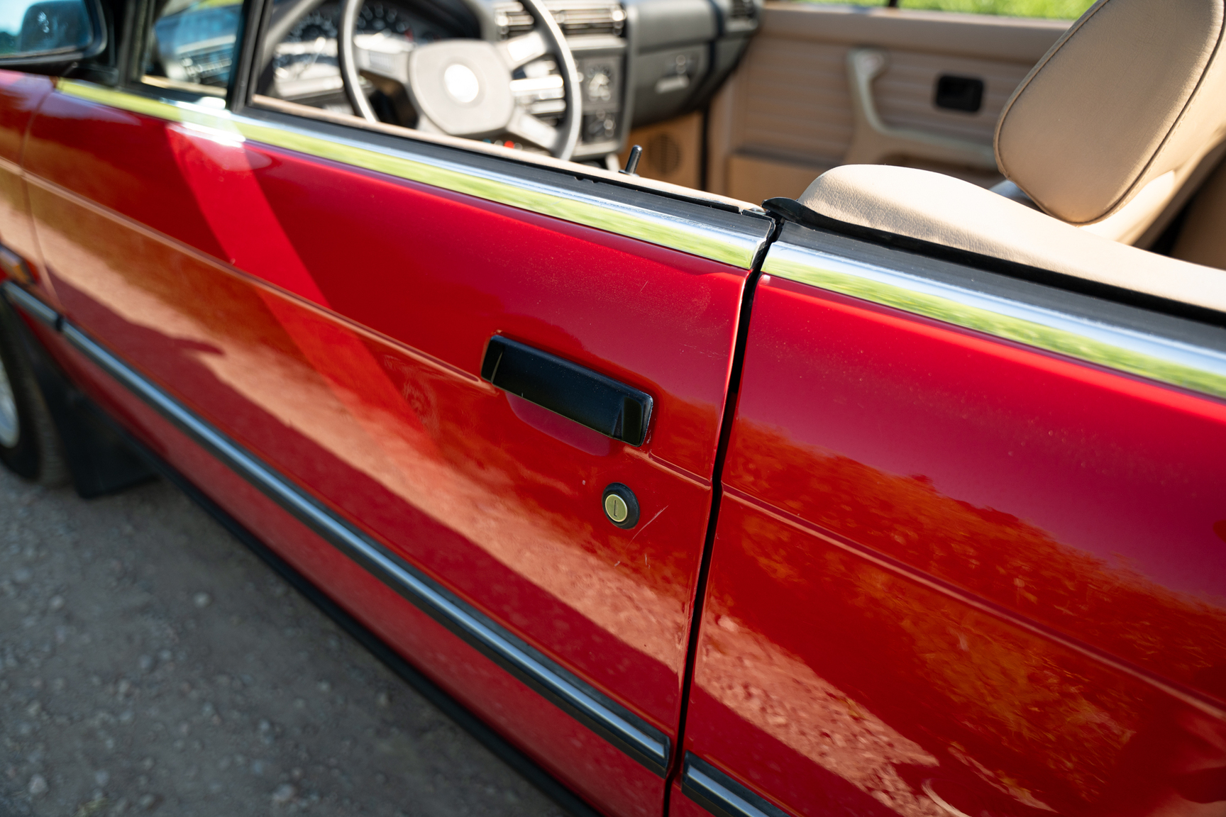 Exteriörbild på 1988 BMW 325 Cabriolet (E30)