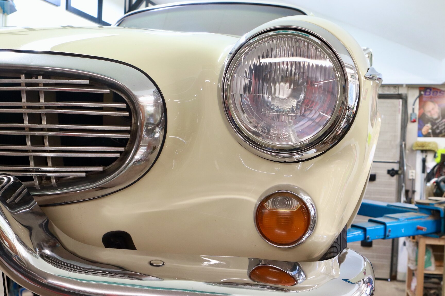 Exteriörbild på 1964 Volvo P 1800S