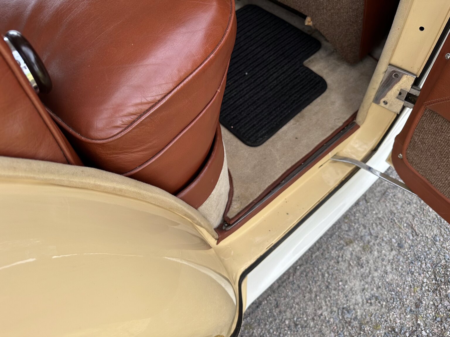 Interiörbild 1947 Bentley Mark IV Sport Saloon