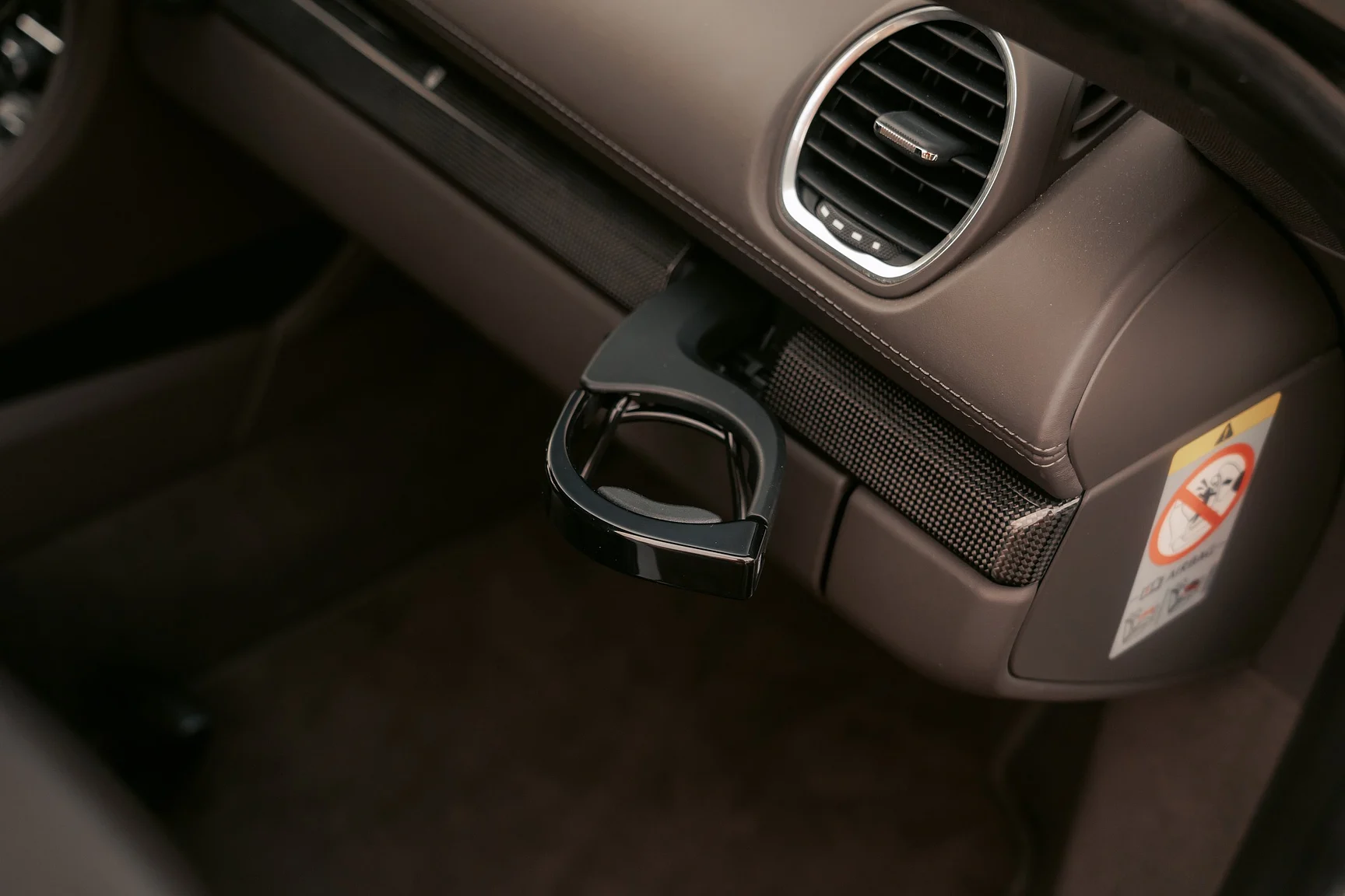 Interiörbild 2017 Porsche 718 Cayman S (34)