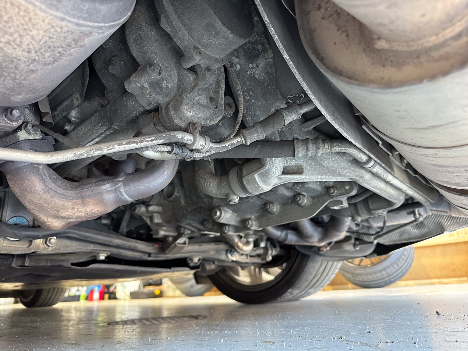 Image of 2008 Porsche 911 Turbo Cabriolet mechanics (27)