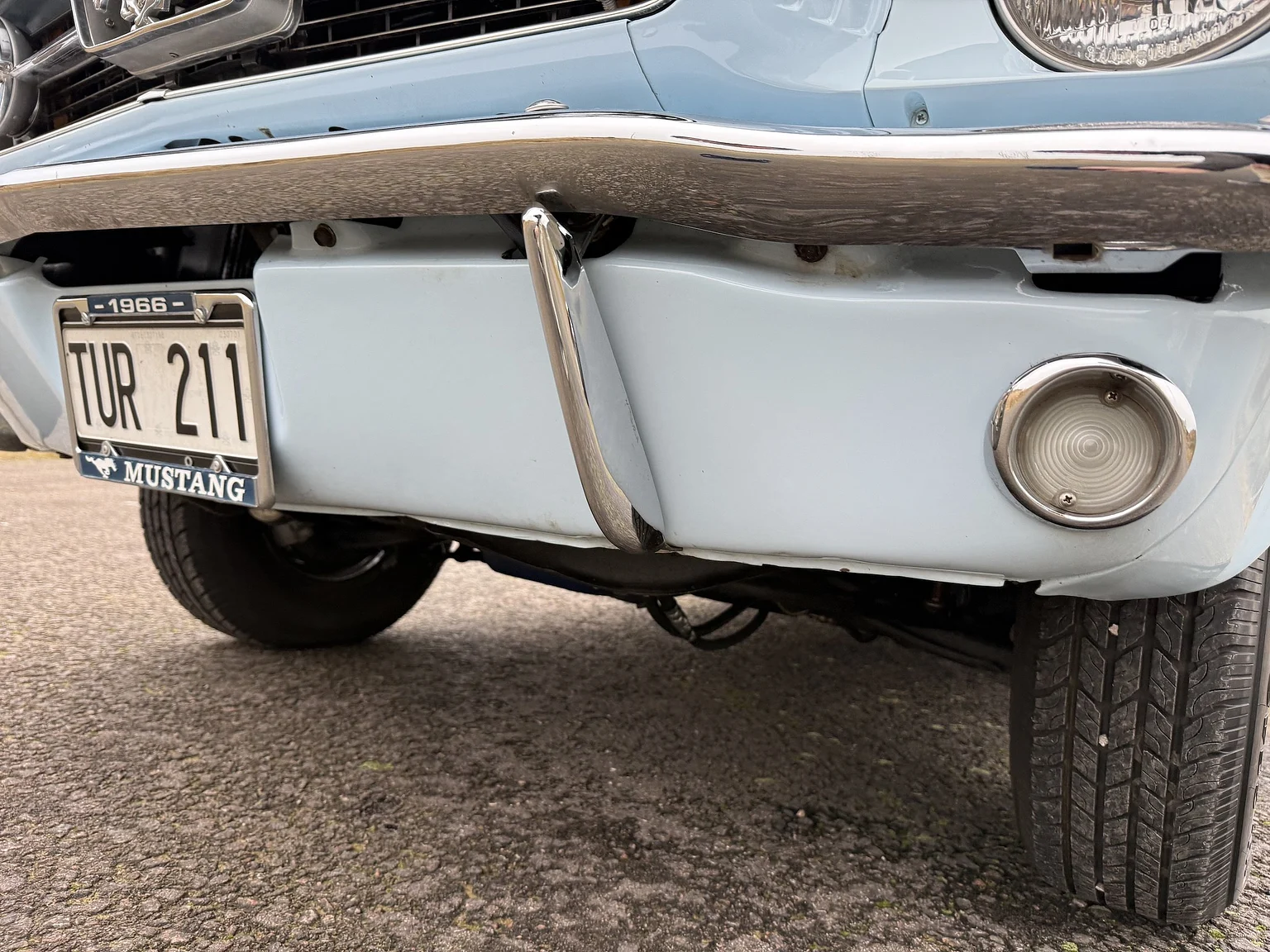 Exteriörbild på 1966 Ford Mustang Convertible 289 V8 (65)