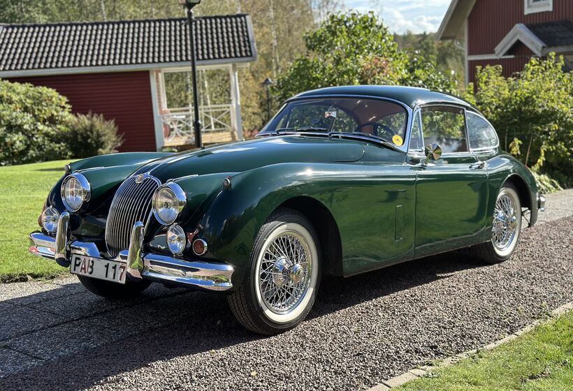 1958 Jaguar XK150 PAB117