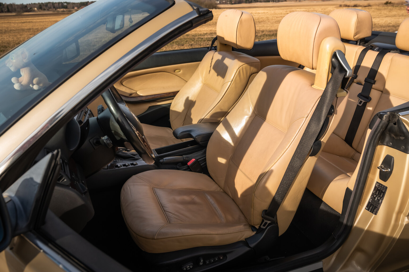 Interiörbild 2001 BMW 330Ci
