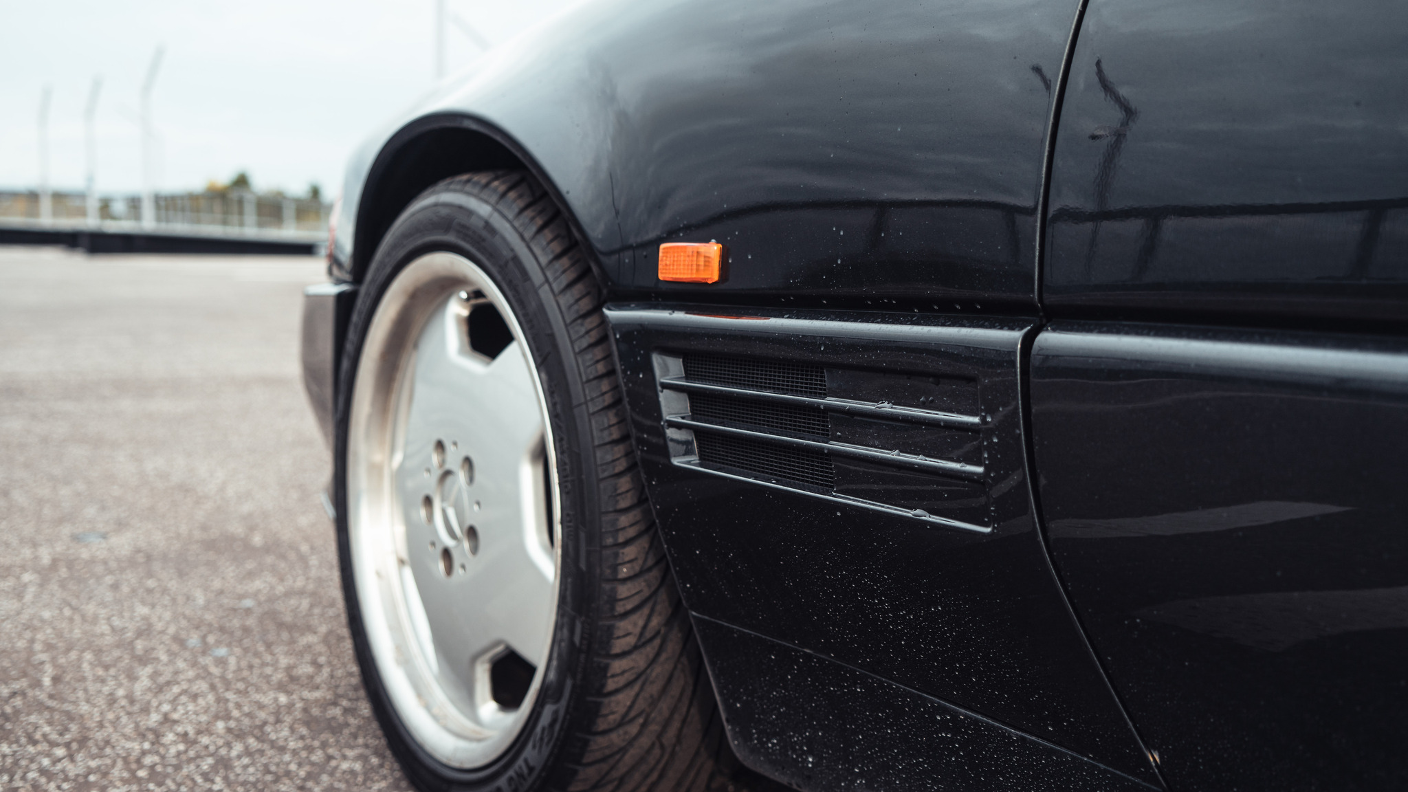 Aussenfoto 1994 Mercedes SL320 (R129)  (33)