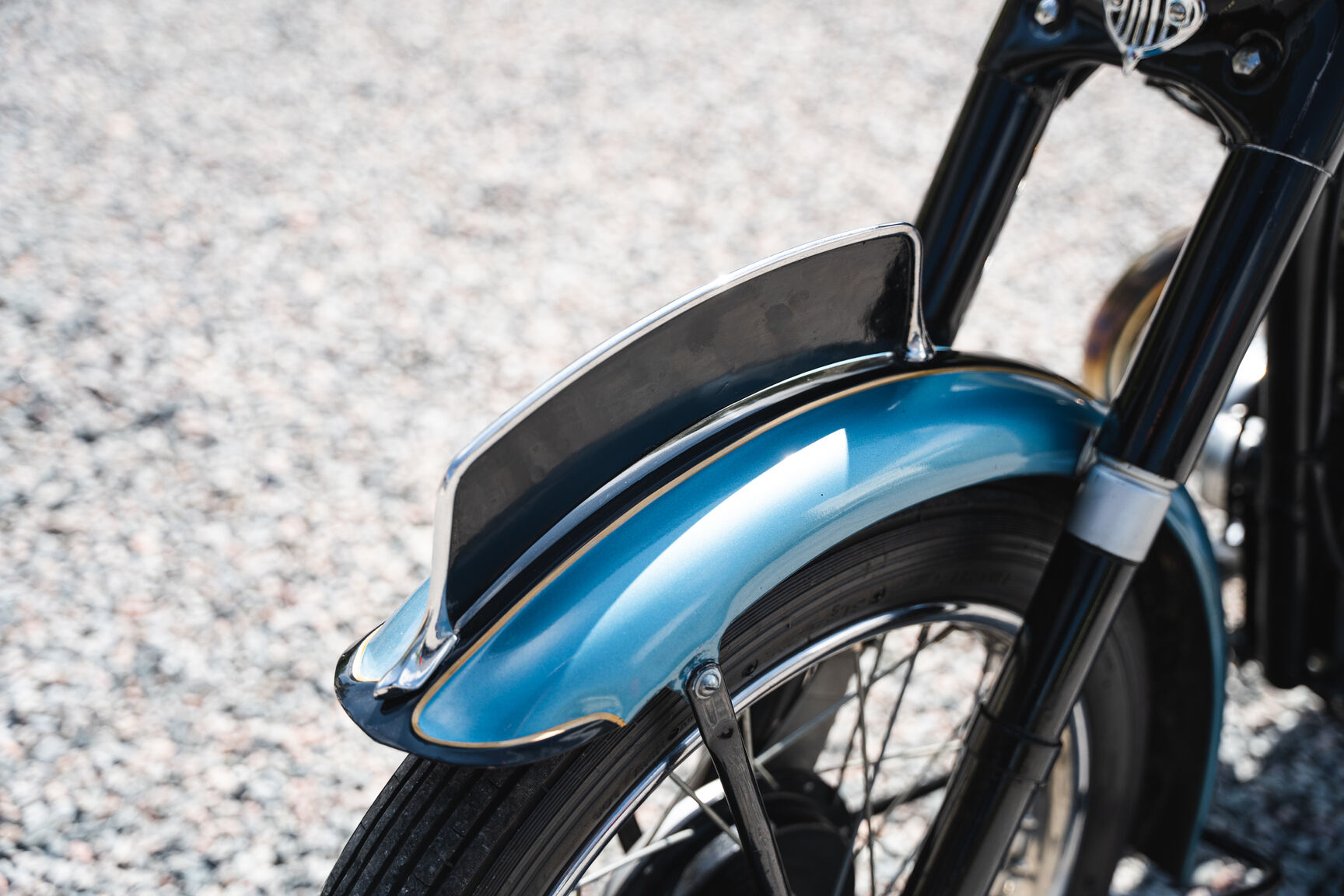 Exterior image of 1956 Triumph Thunderbird (13)