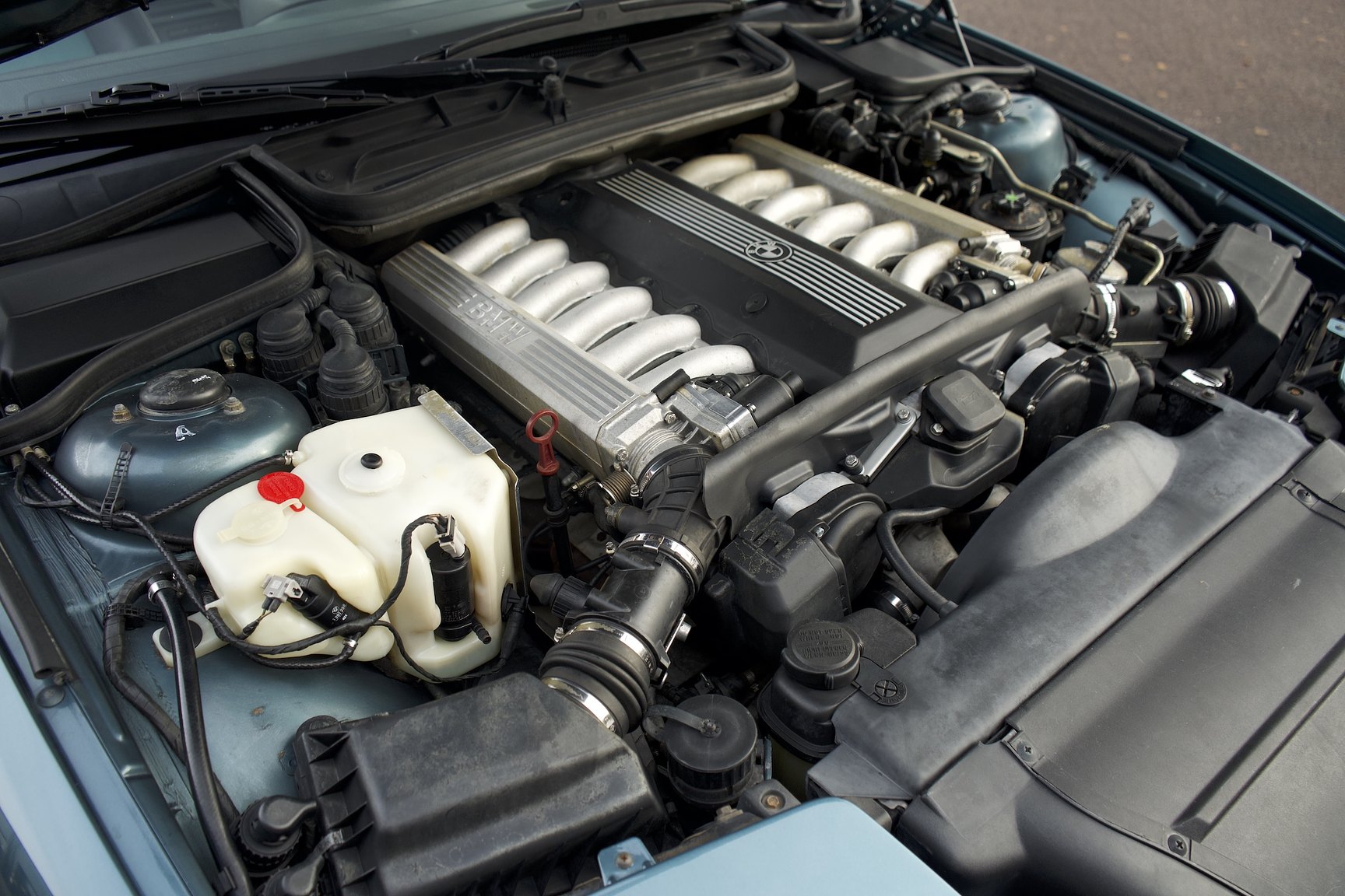 1992 BMW 850i 6-speed manual - NO RESERVE, Mekanik