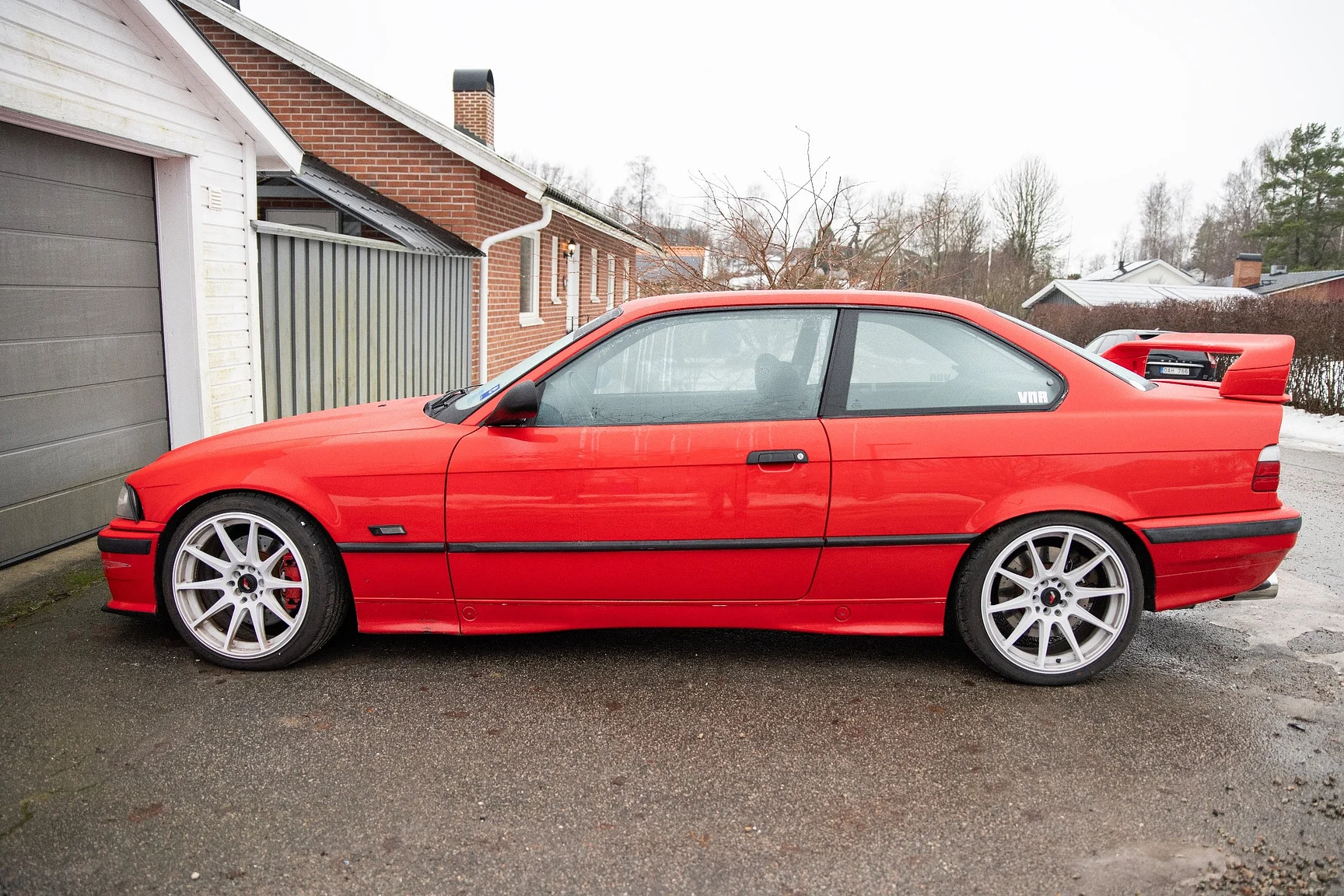Aussenfoto 1992 BMW 325i Turbo (2)