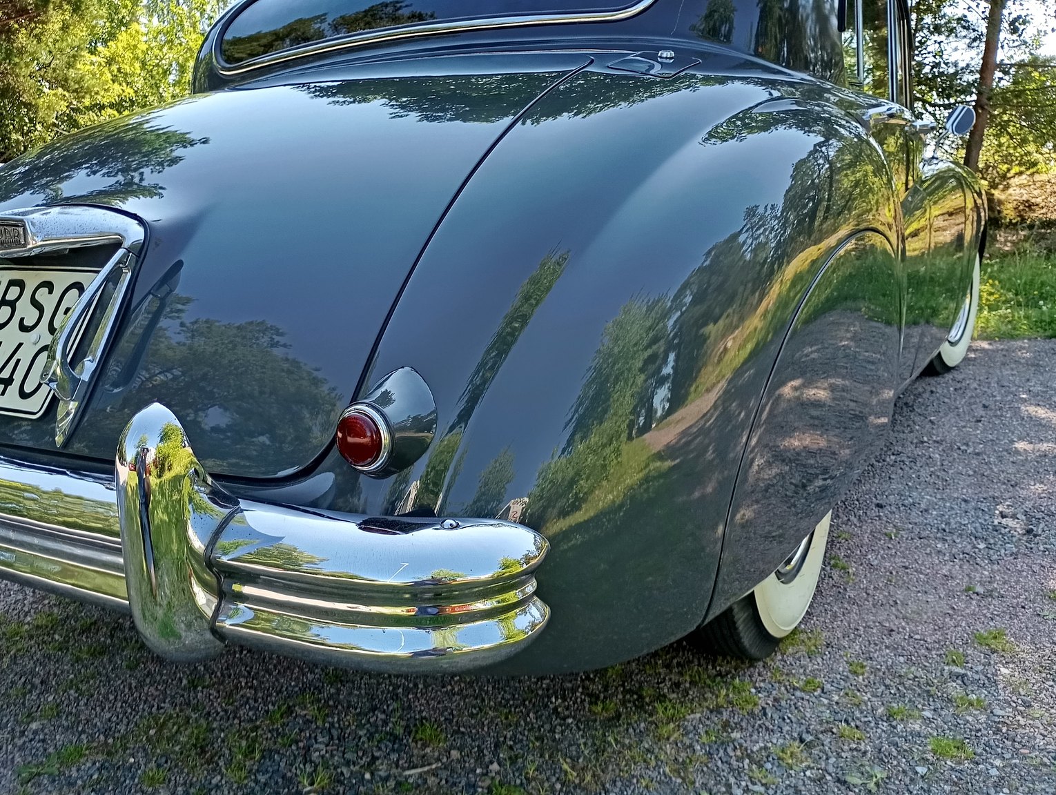 Exterior image of 1954 Jaguar Mark VII