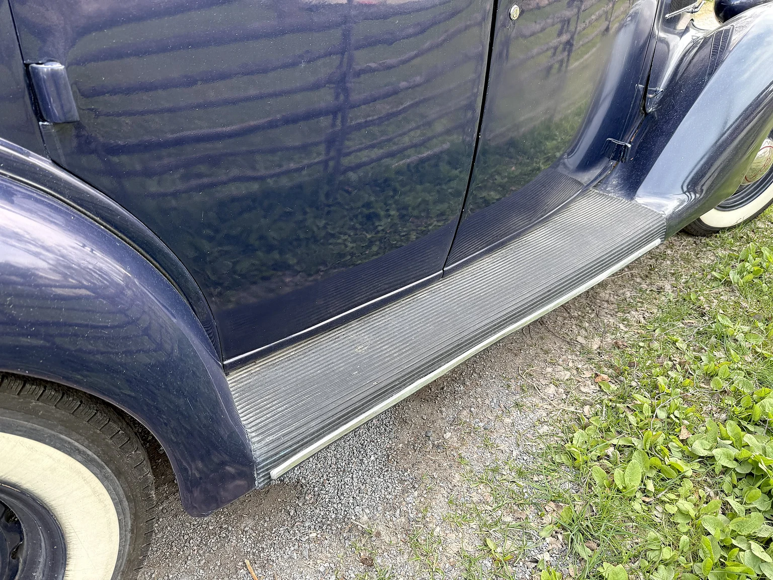 Exteriörbild på 1936 Ford 214A Fordor (42)