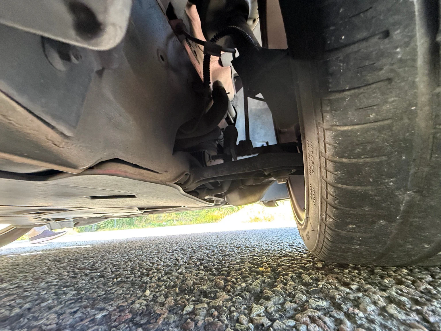 Image of 1998 Porsche 911 Carrera (19) mechanics