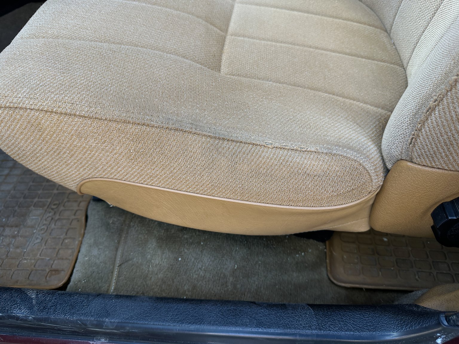 Interiörbild 1993 Volvo 245 GL Classic "No Reserve Auction"