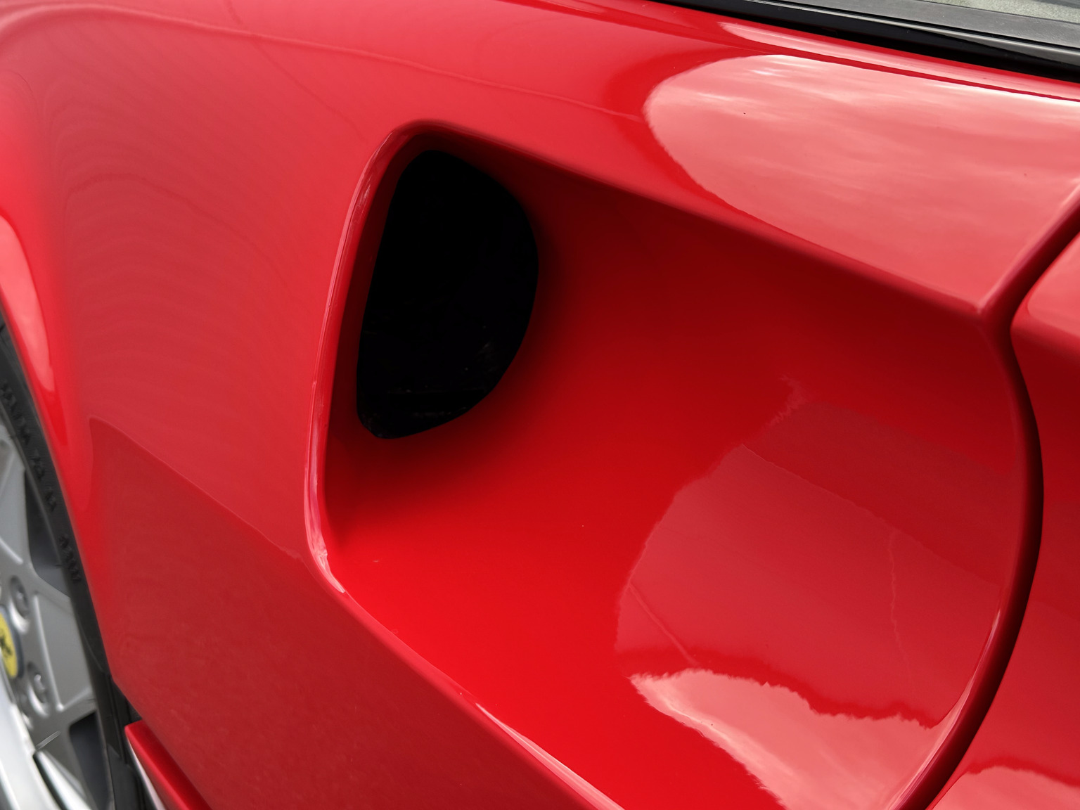 Exteriörbild på 1988 Ferrari 328 GTB