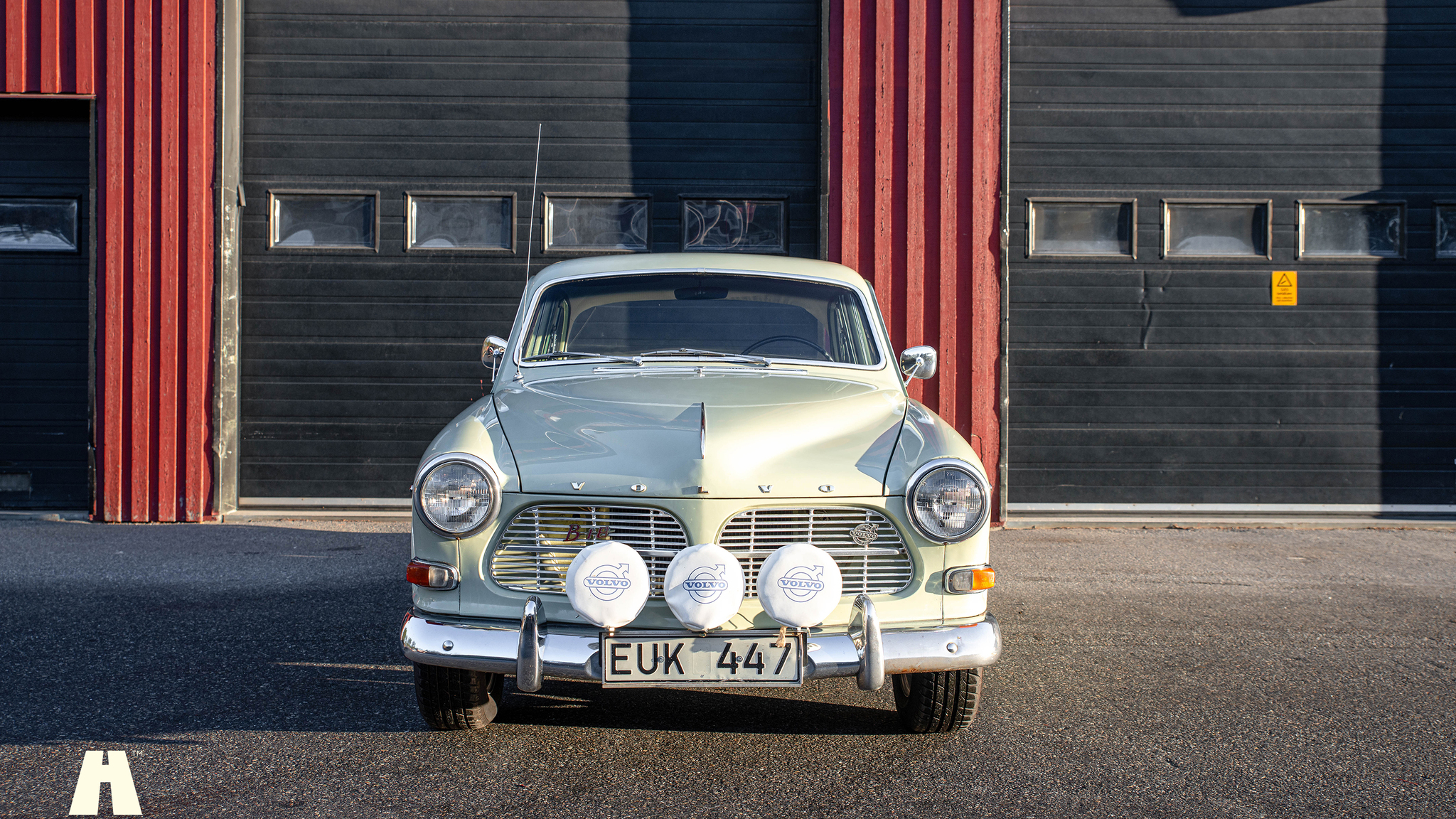 Exterior image of 1966 Volvo Amazon Sport